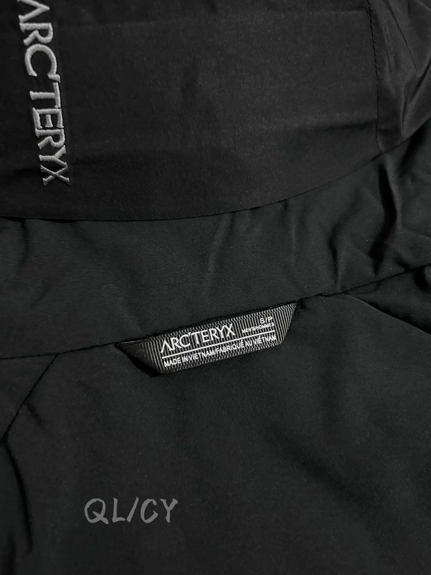 Solano GORE-TEX Insulated Hooded Jacket D36019567 — view 5