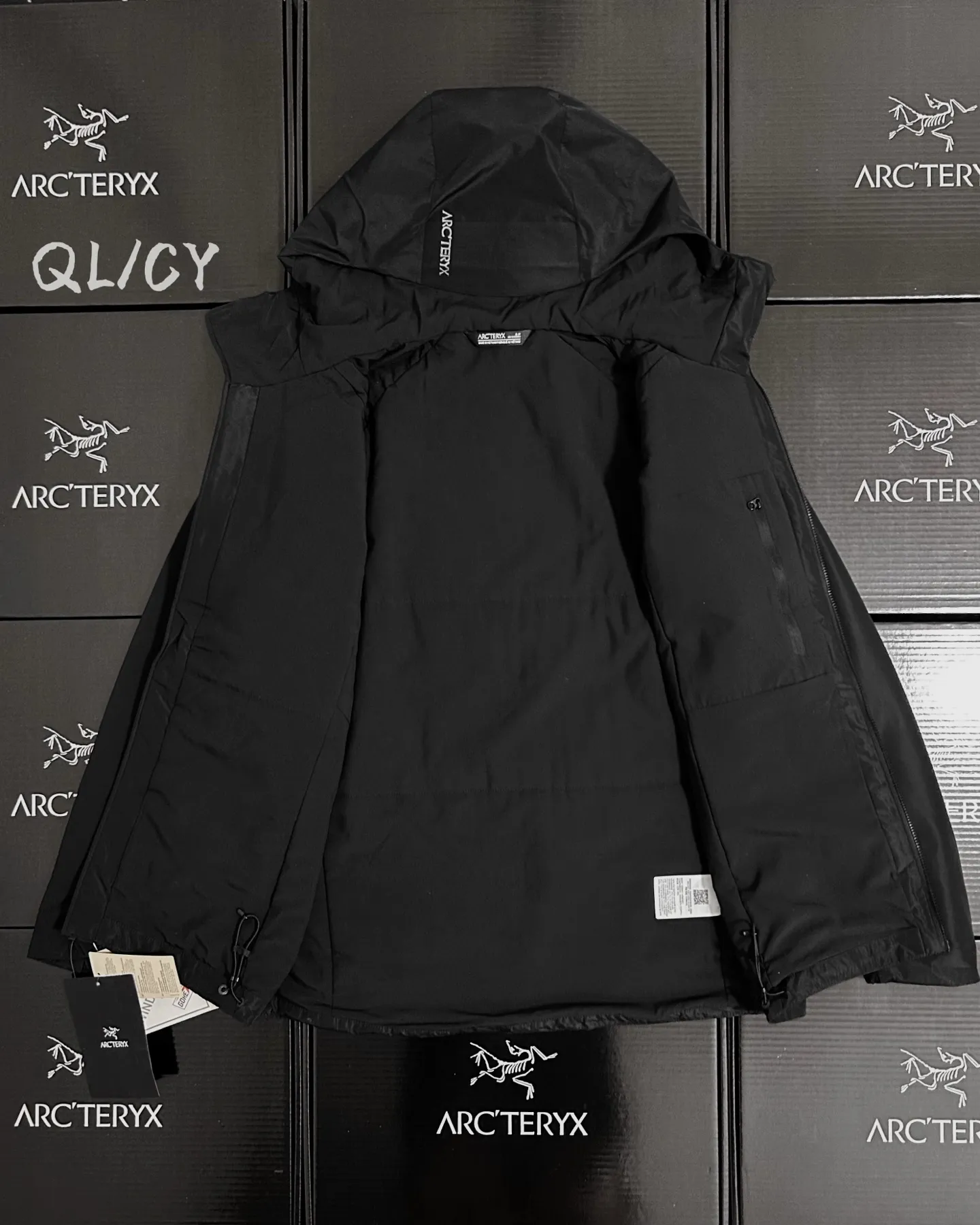 Solano GORE-TEX Insulated Hooded Jacket D36019567 — view 8