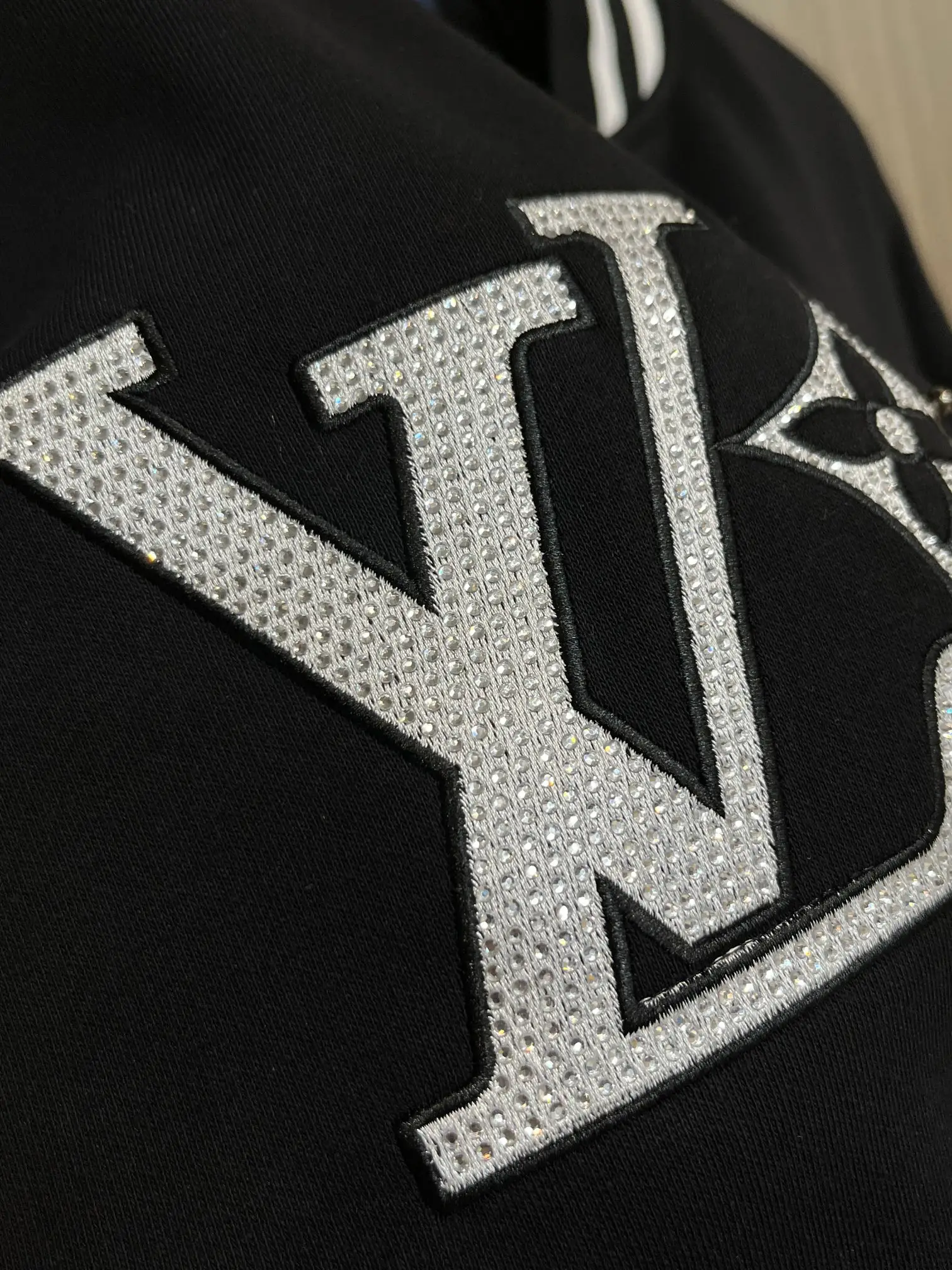 LV Lovers Logo Embroidered Bomber Jacket D36014353 — view 7