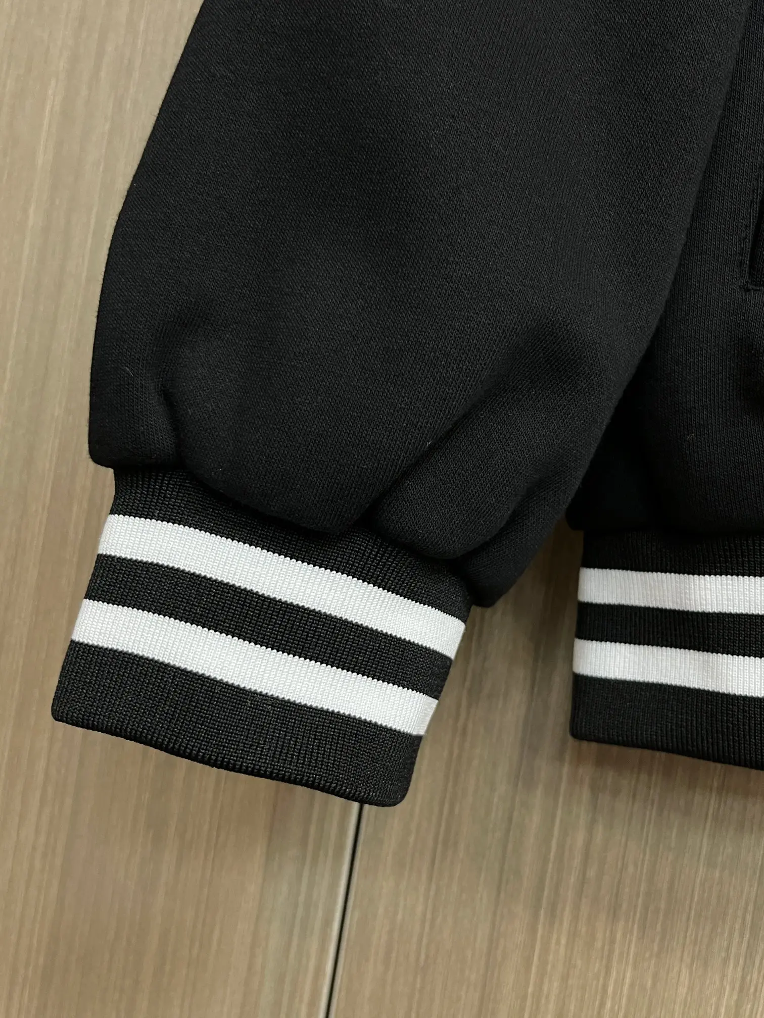 LV Lovers Logo Embroidered Bomber Jacket D36014353 — view 8