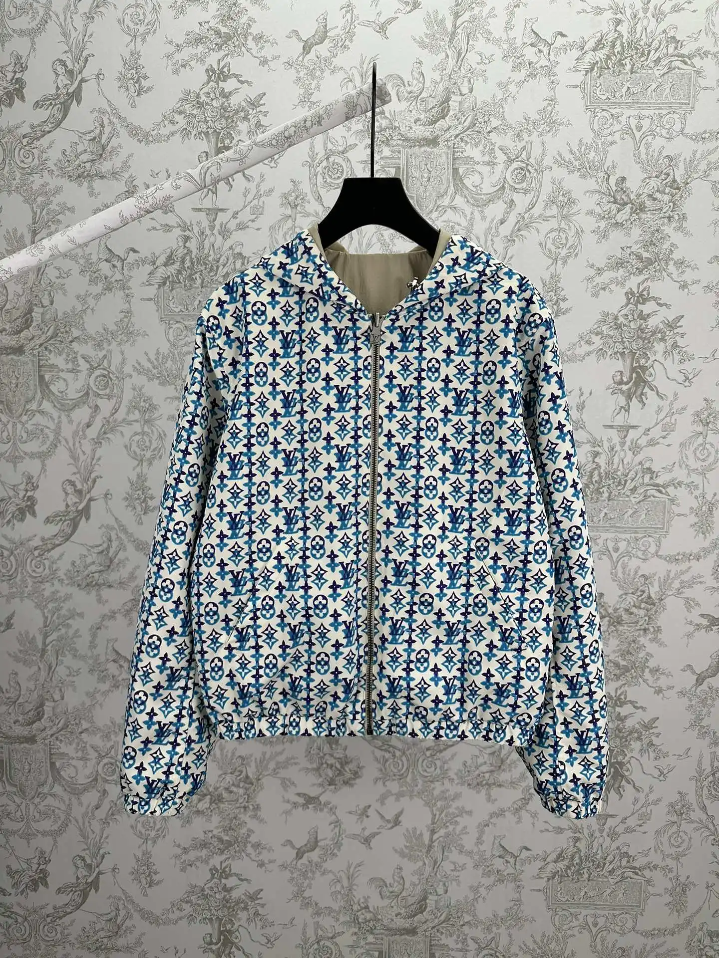 Reversible Monogram Overlap Windbreaker D37013983