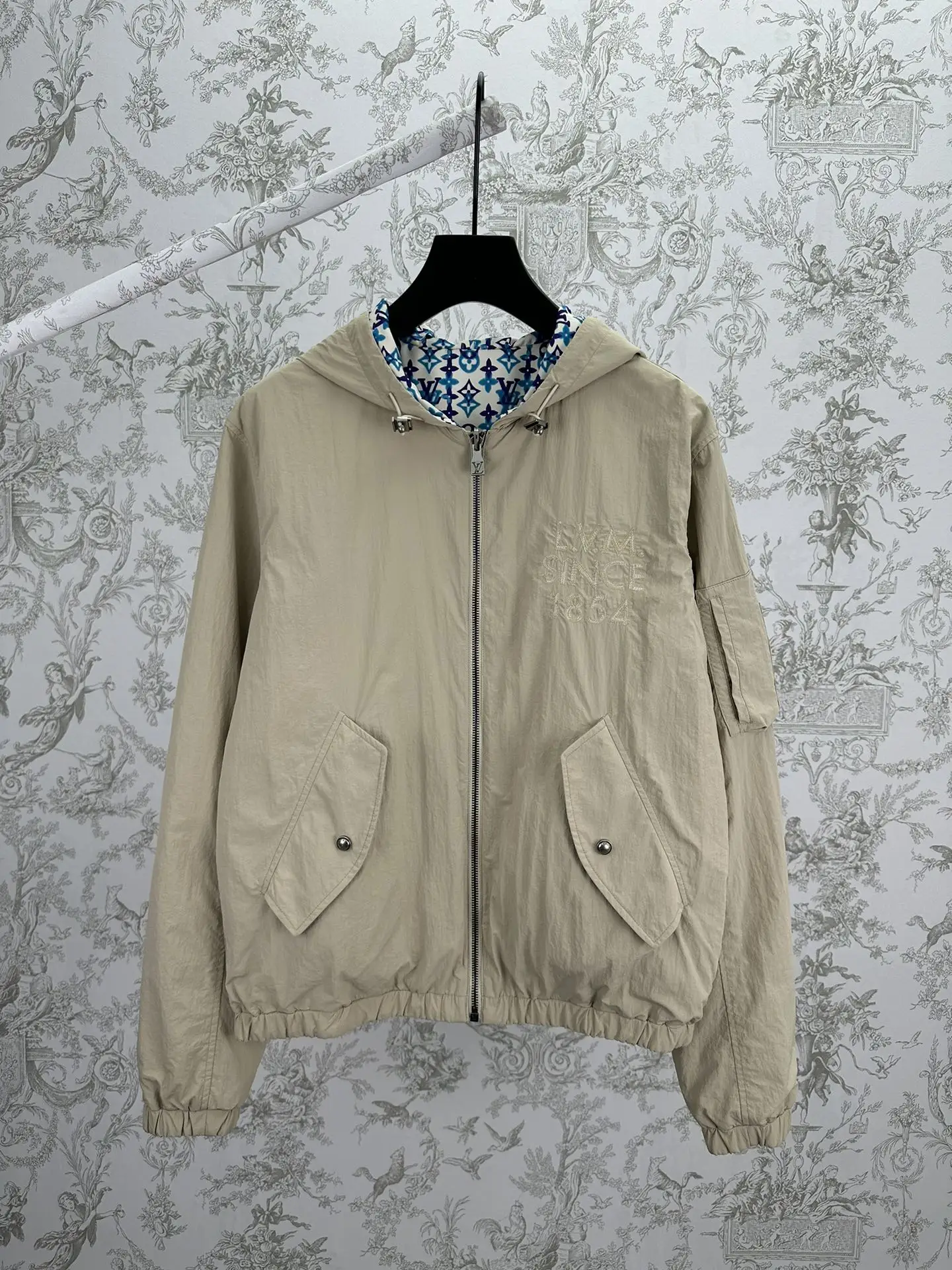 Reversible Monogram Overlap Windbreaker D37013983 — view 3