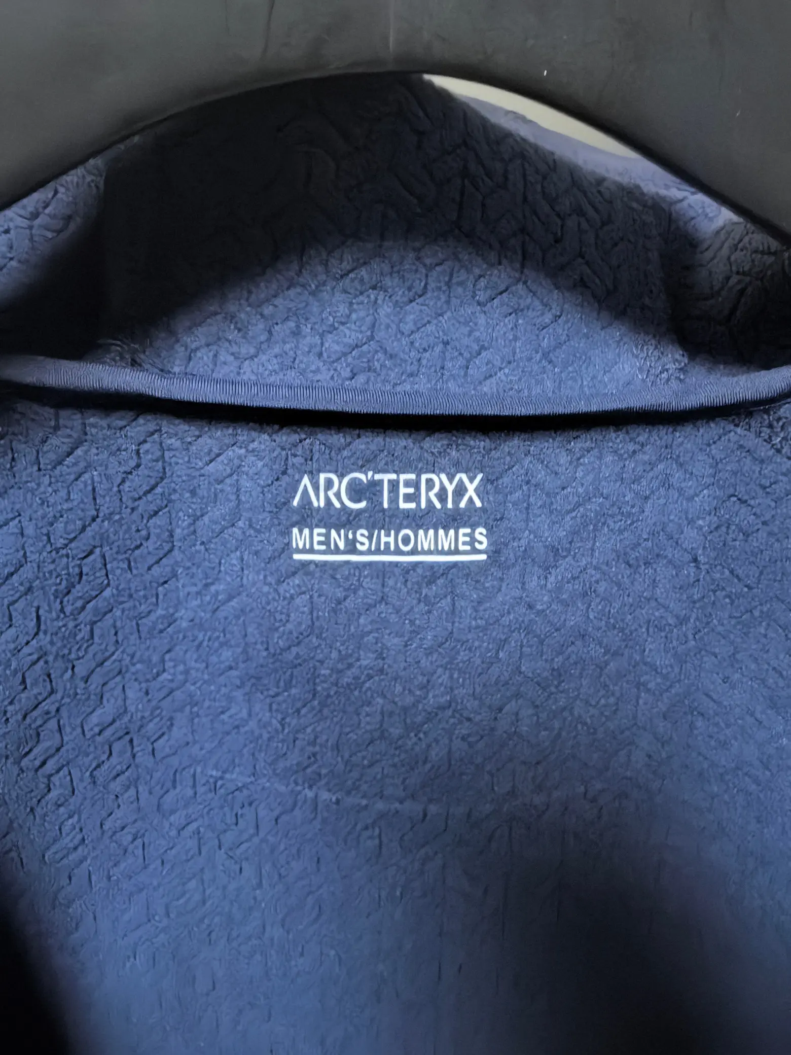 Logo-Print Hooded Softshell Jacket D37020798 — view 11