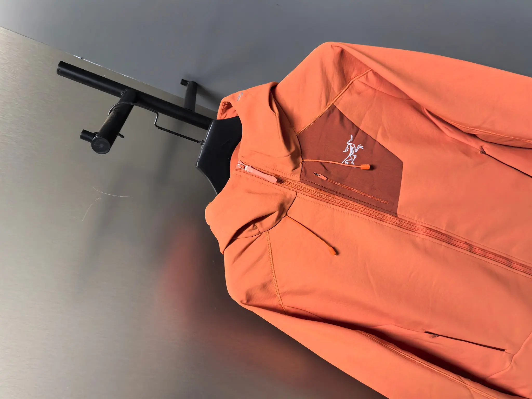 Hooded Softshell Performance Jacket D37020796 — view 6