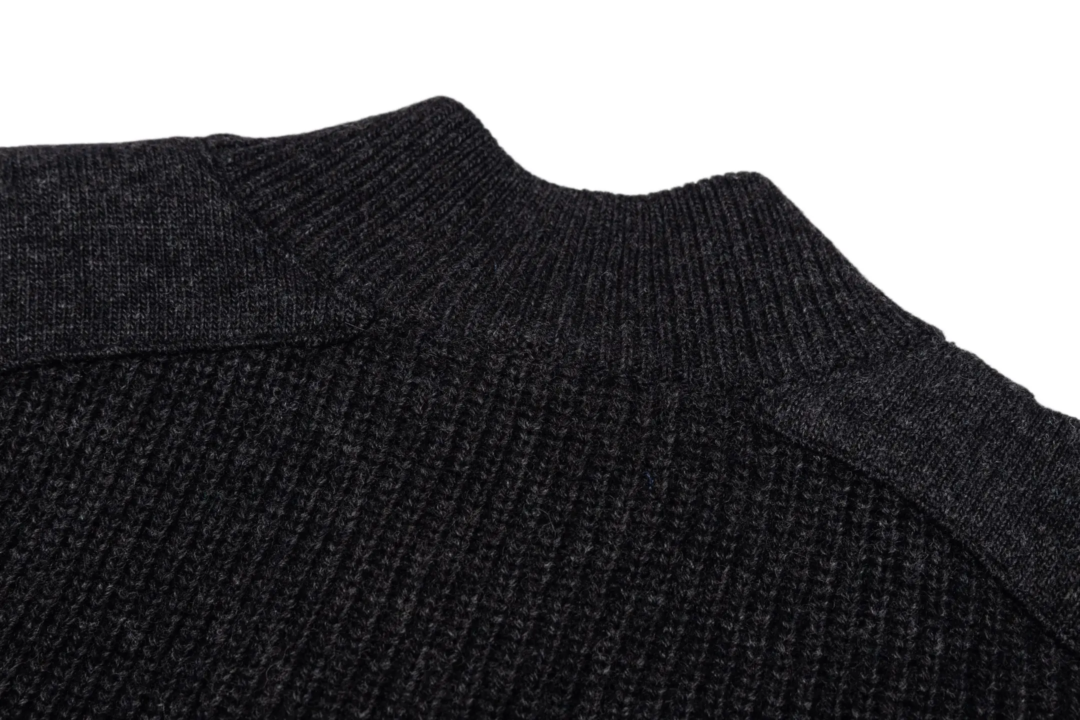Mock-Neck Buttoned Wool-Blend Knit Jacket D37021164 — view 4