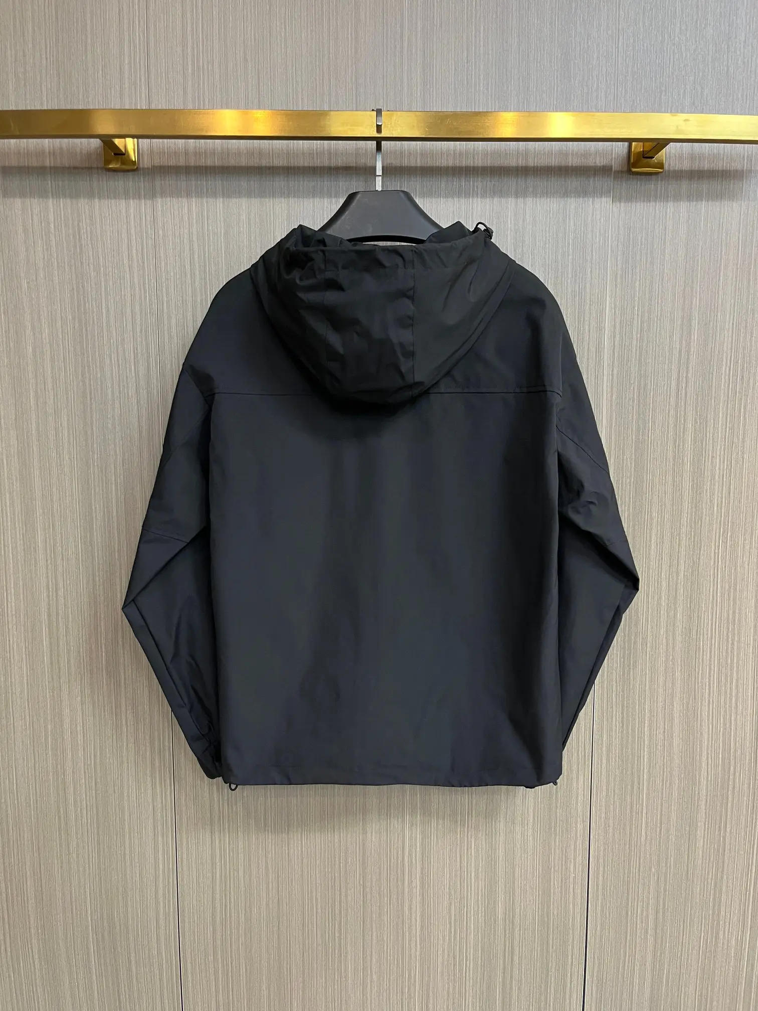 Hooded Technical Shell Jacket D38014316 — view 2