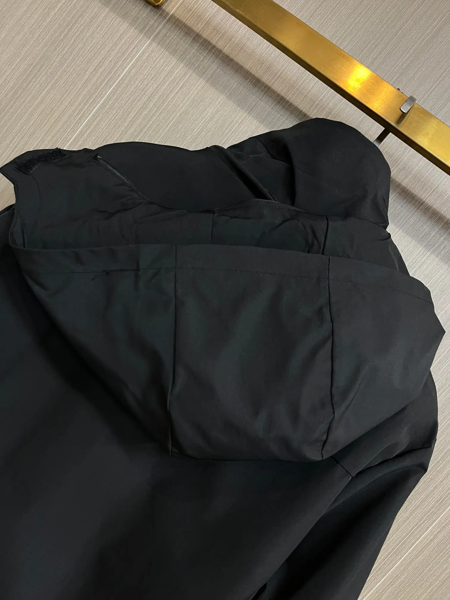 Arc'teryx Hooded Technical Shell Jacket D38014314 — view 4