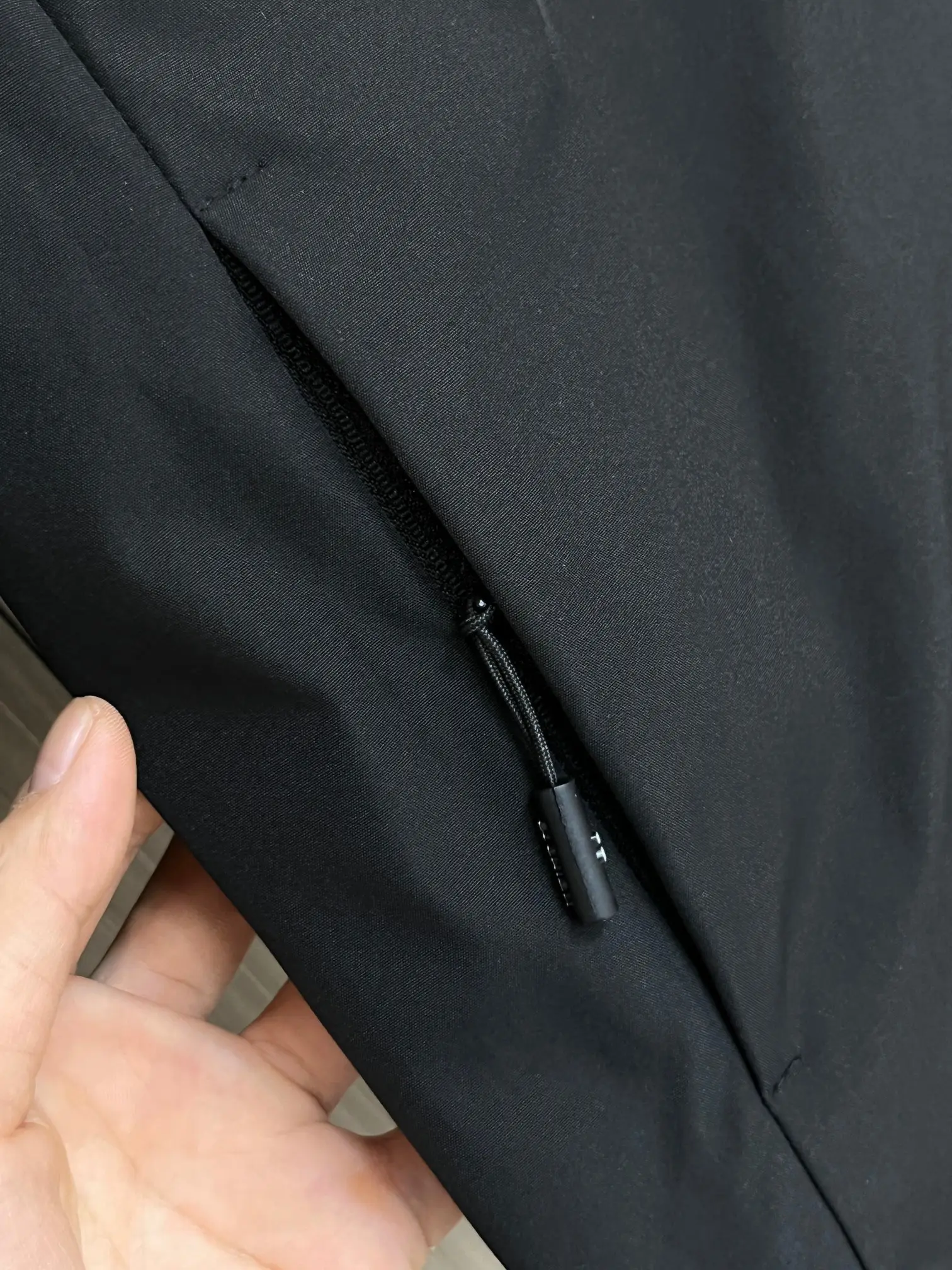 Arc'teryx Hooded Technical Shell Jacket D38014314 — view 9