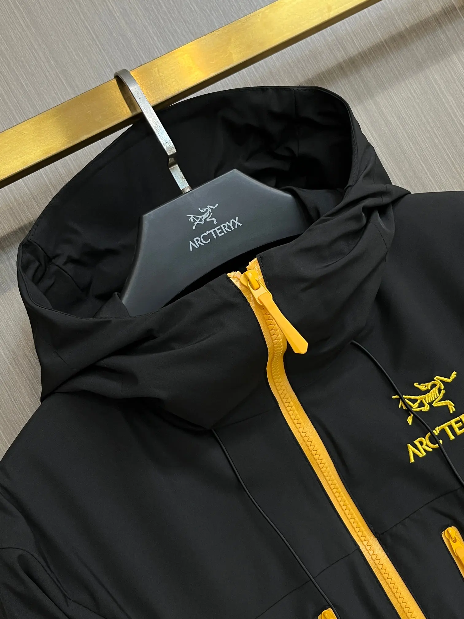 Arc'teryx Hooded Shell Jacket with Contrast Zips D38014362 — view 3