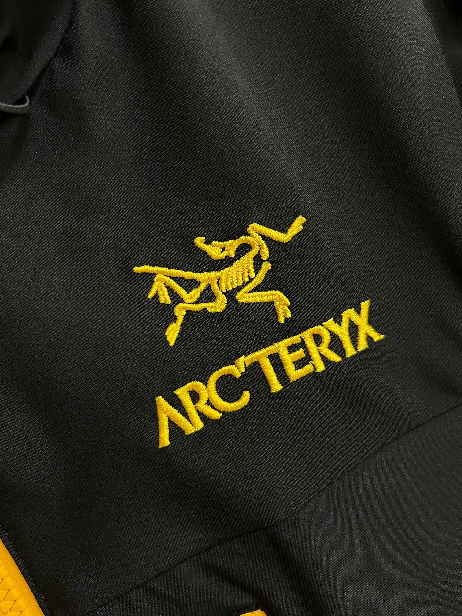 Arc'teryx Hooded Shell Jacket with Contrast Zips D38014362 — view 6