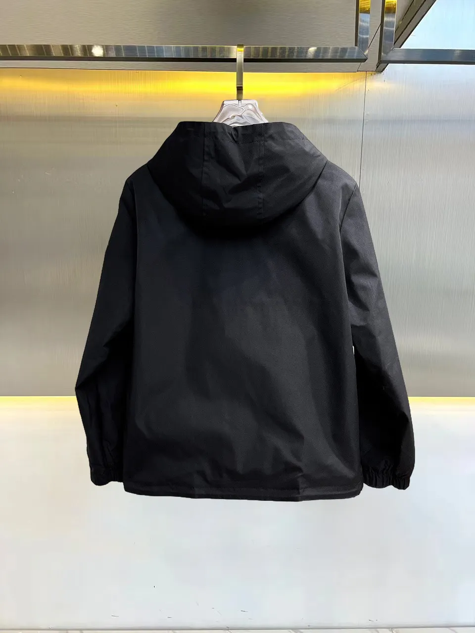 Check Print Hooded Windbreaker Jacket D38014717 — view 4