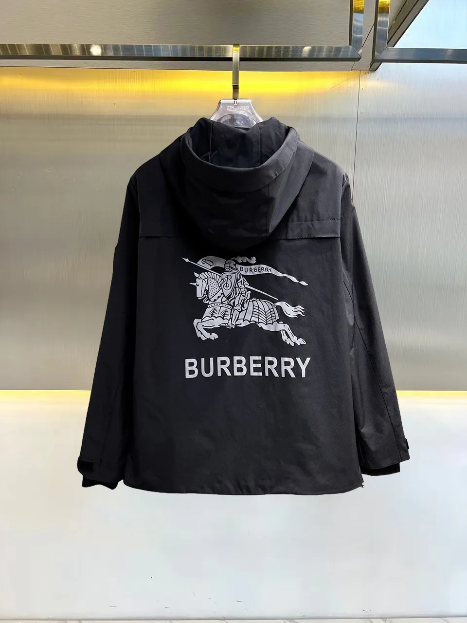 Logo-Patch Hooded Field Jacket D38014693 — view 2