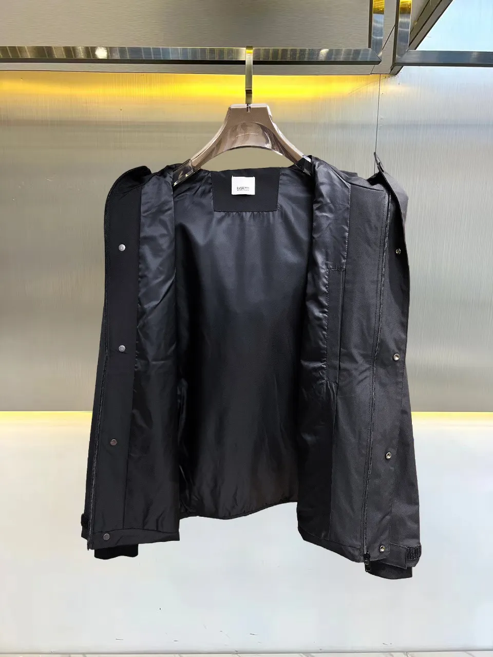 Logo-Patch Hooded Field Jacket D38014693 — view 3