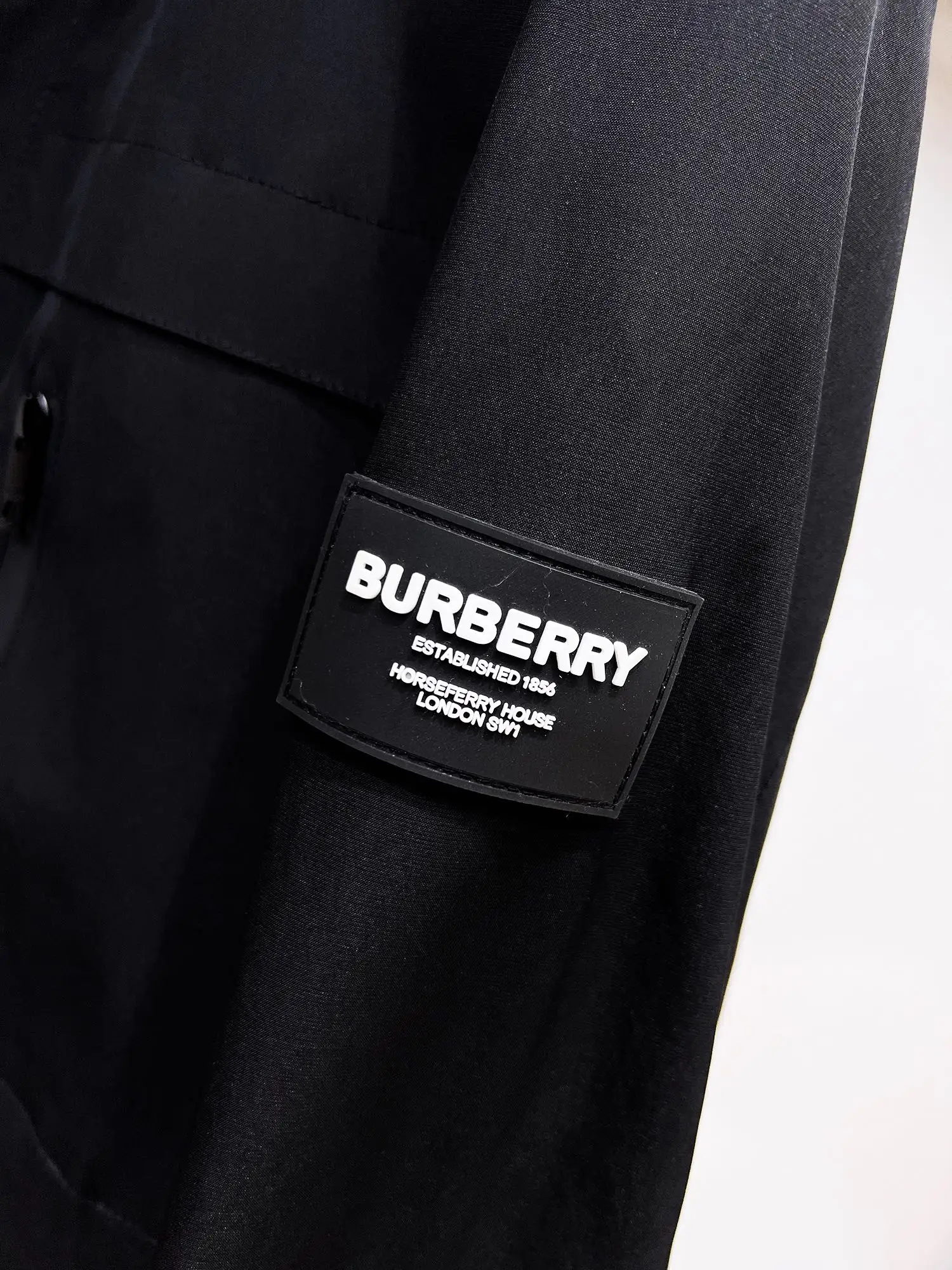 Logo-Patch Hooded Field Jacket D38014693 — view 5