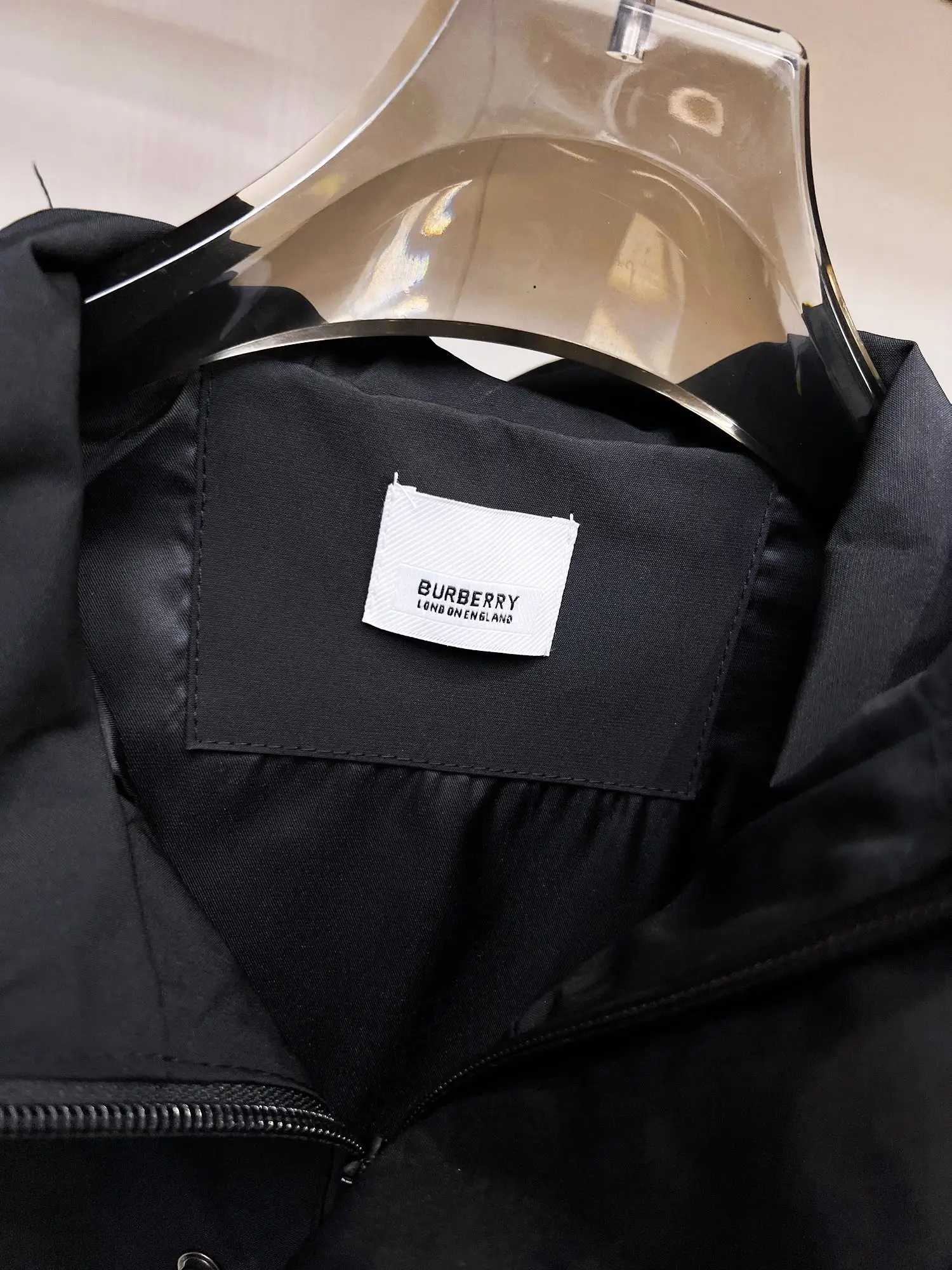 Logo-Patch Hooded Field Jacket D38014693 — view 8