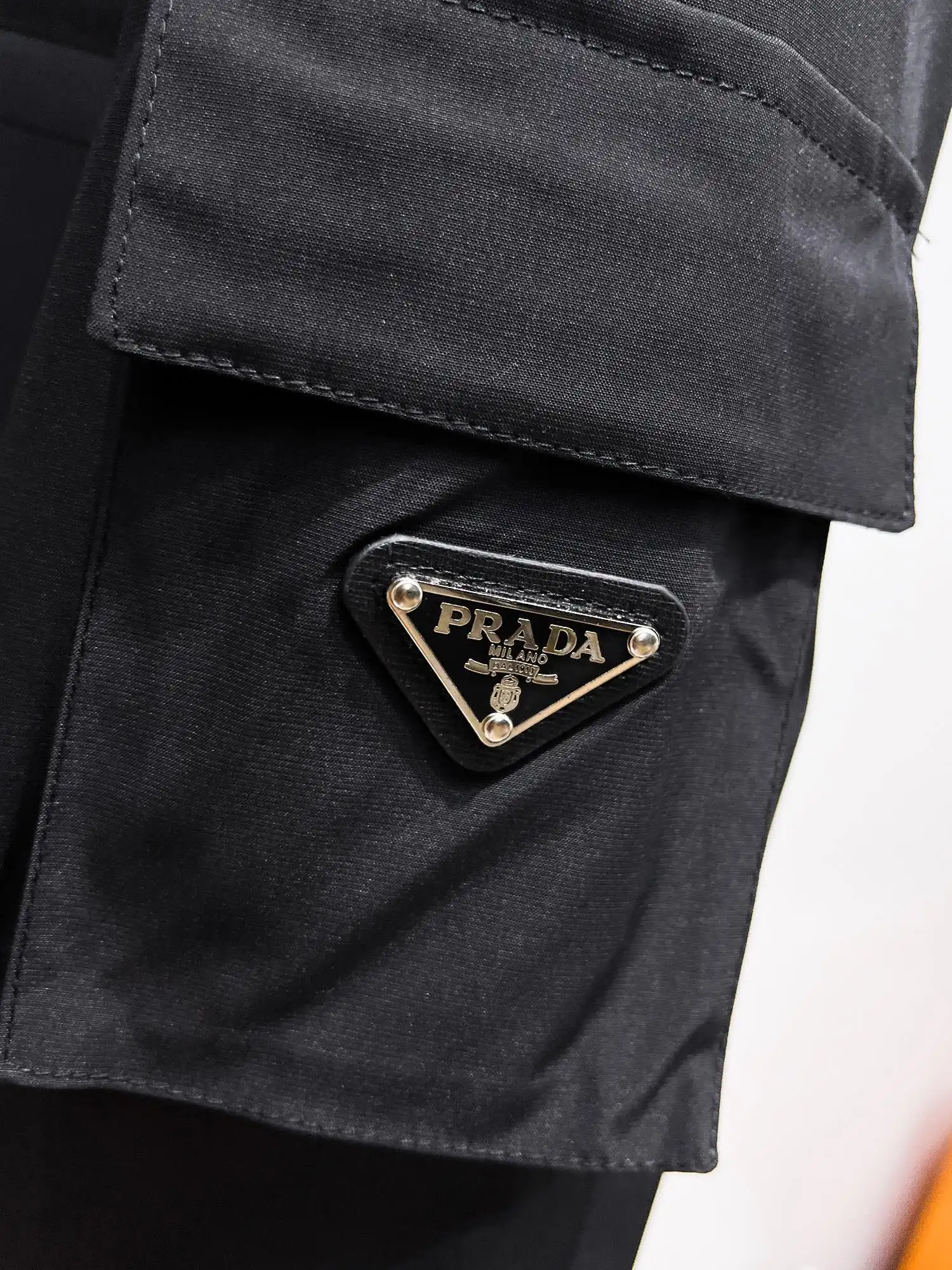 Hooded Technical Fabric Utility Jacket D38014698 — view 6