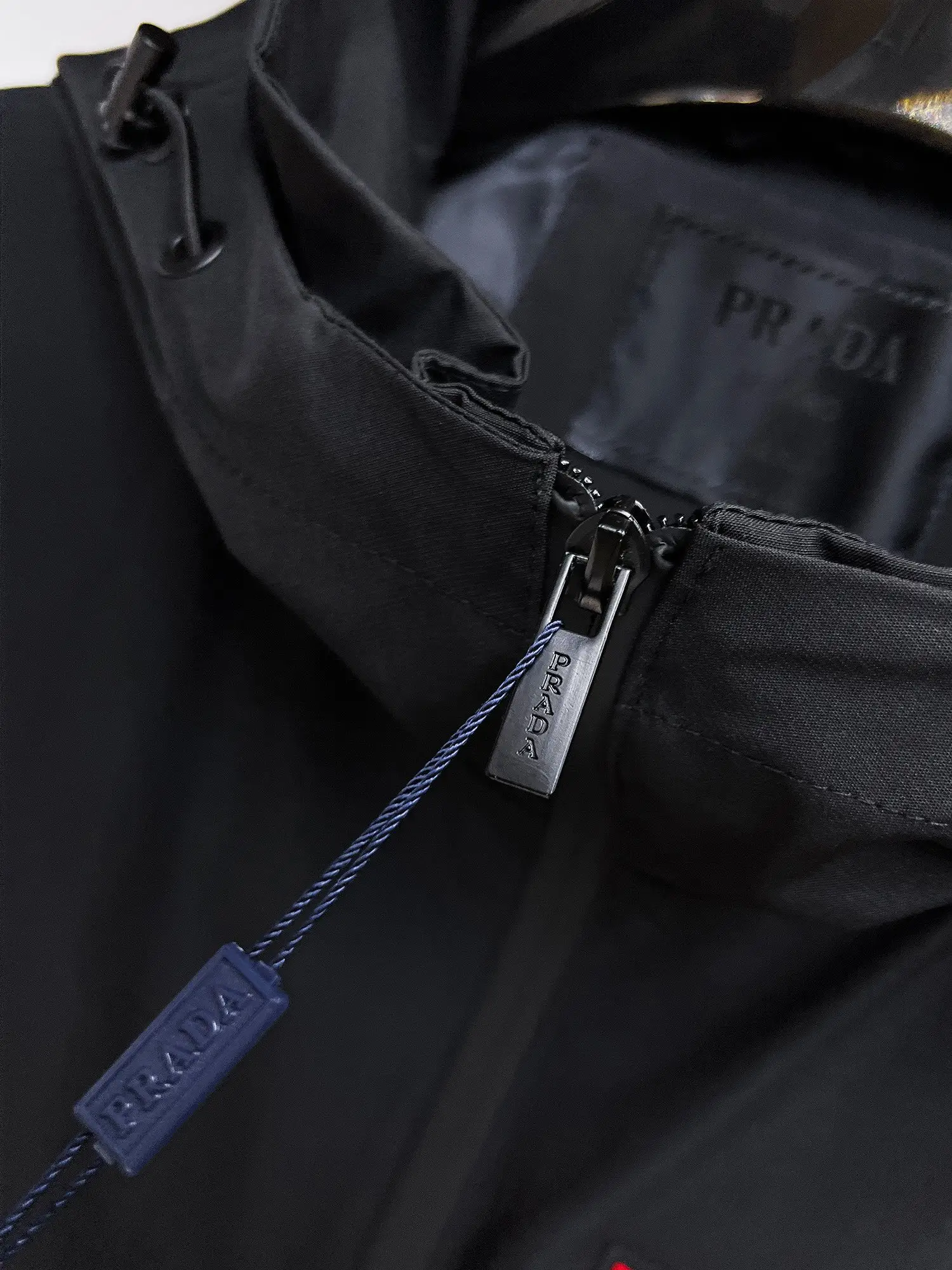 Hooded Technical Fabric Utility Jacket D38014698 — view 7
