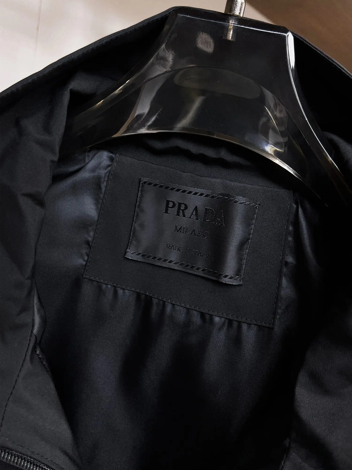 Hooded Technical Fabric Utility Jacket D38014698 — view 8