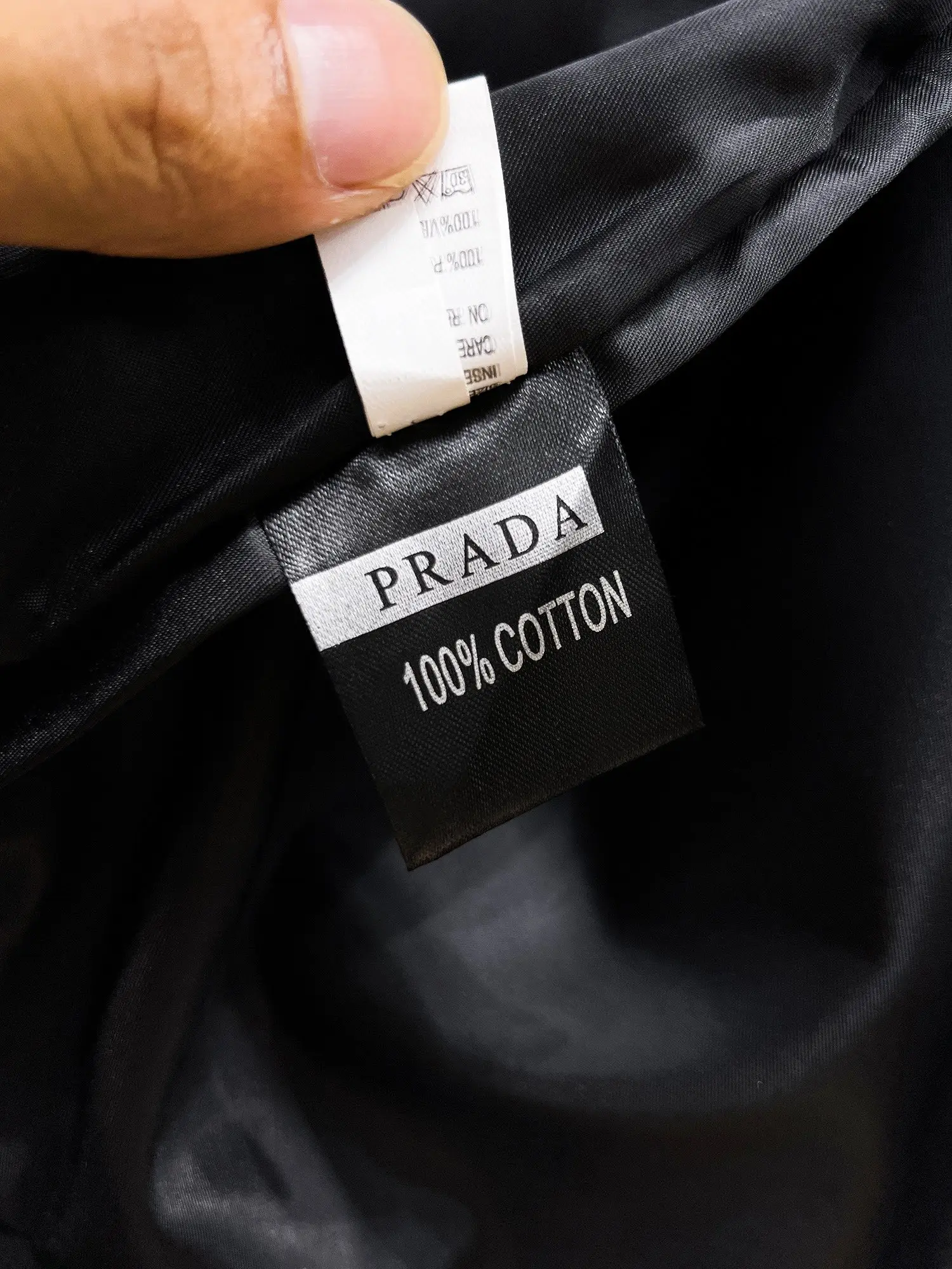 Hooded Technical Fabric Utility Jacket D38014698 — view 10
