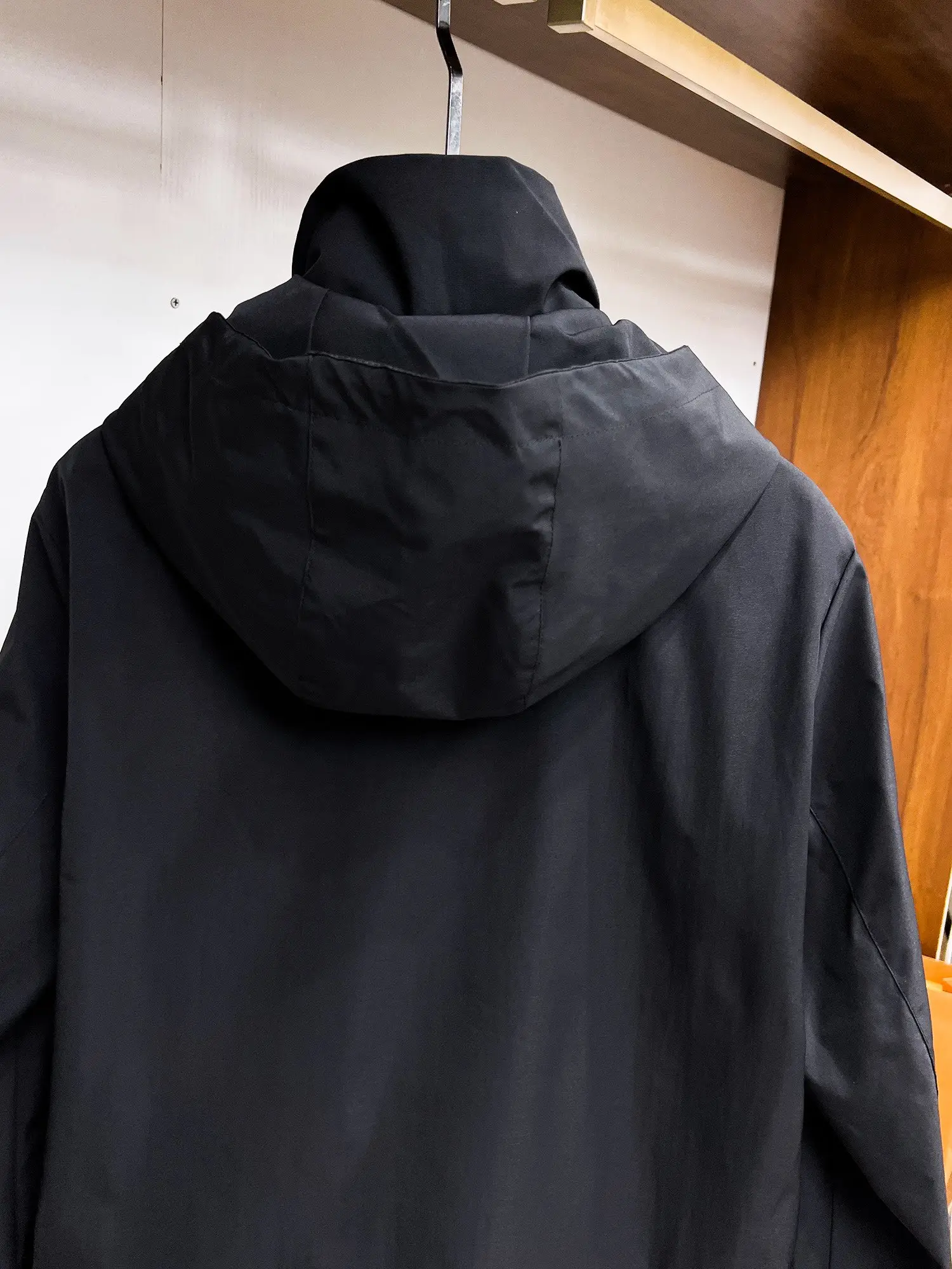 Hooded Technical Fabric Utility Jacket D38014698 — view 15