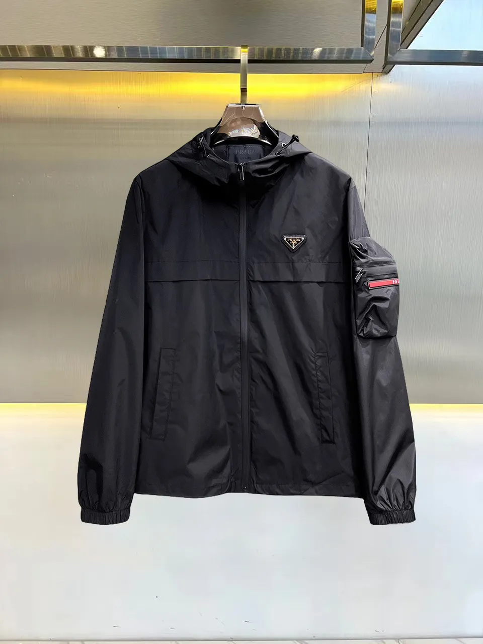 Hooded Nylon Zip-Up Jacket with Arm Pocket D38014701