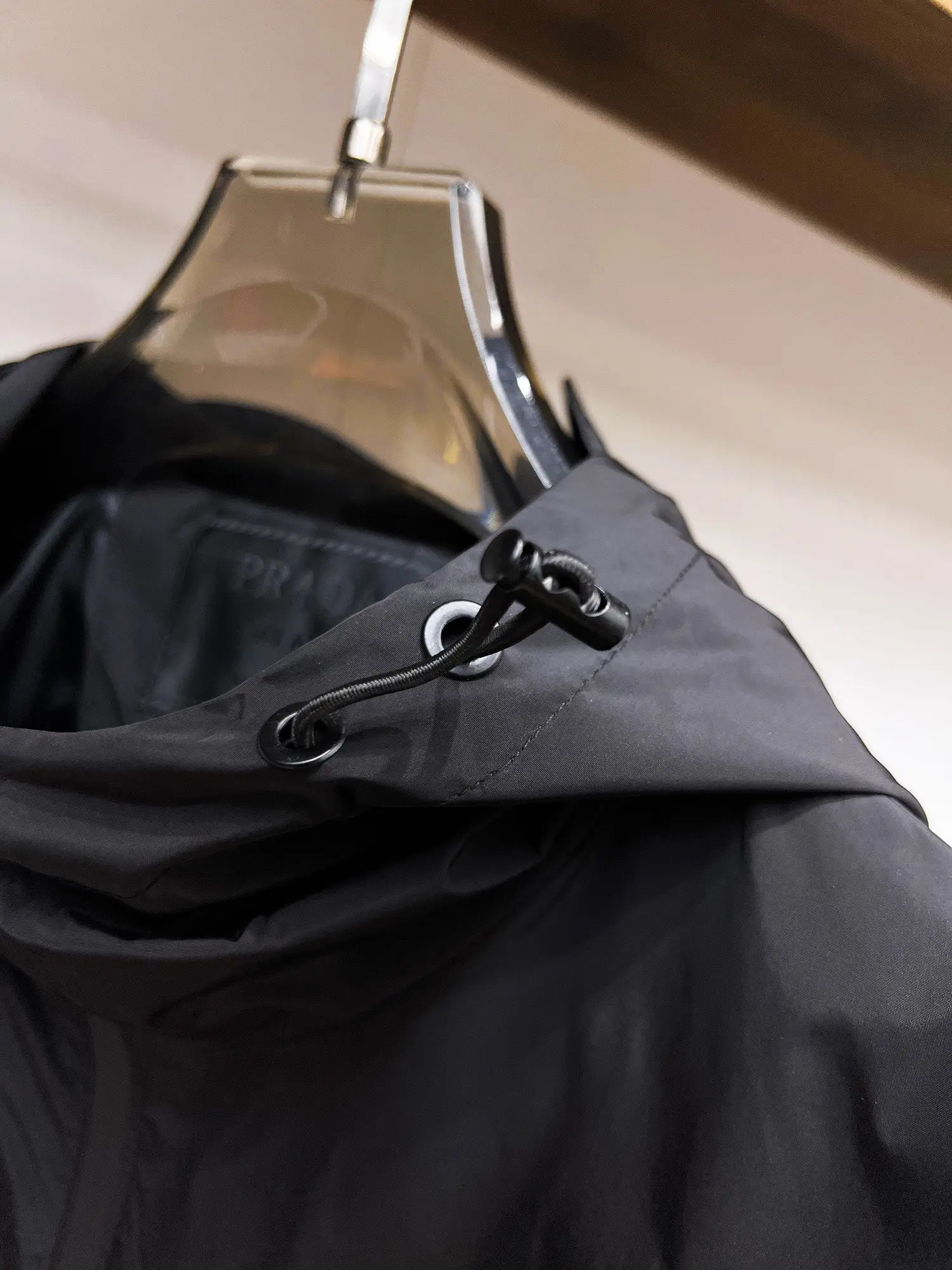 Hooded Nylon Zip-Up Jacket with Arm Pocket D38014701 — view 9