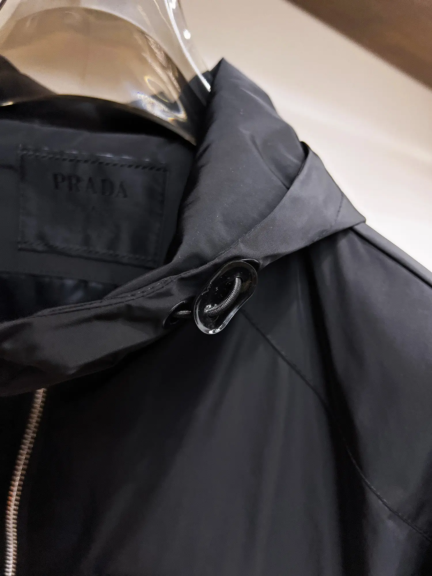 Logo-Plaque Hooded Re-Nylon Jacket D38014712 — view 9