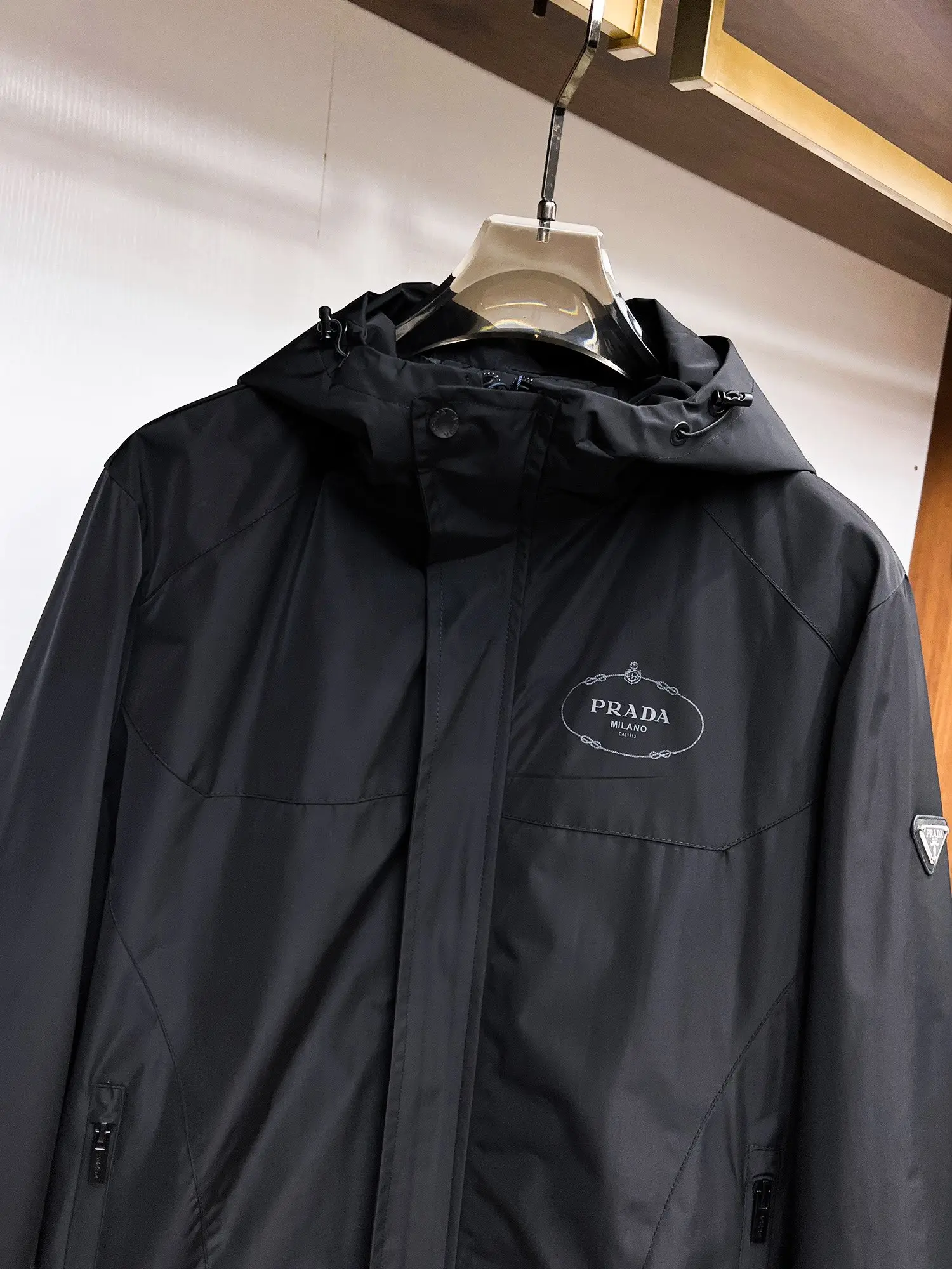 Logo-Print Hooded Shell Jacket D38014709 — view 4