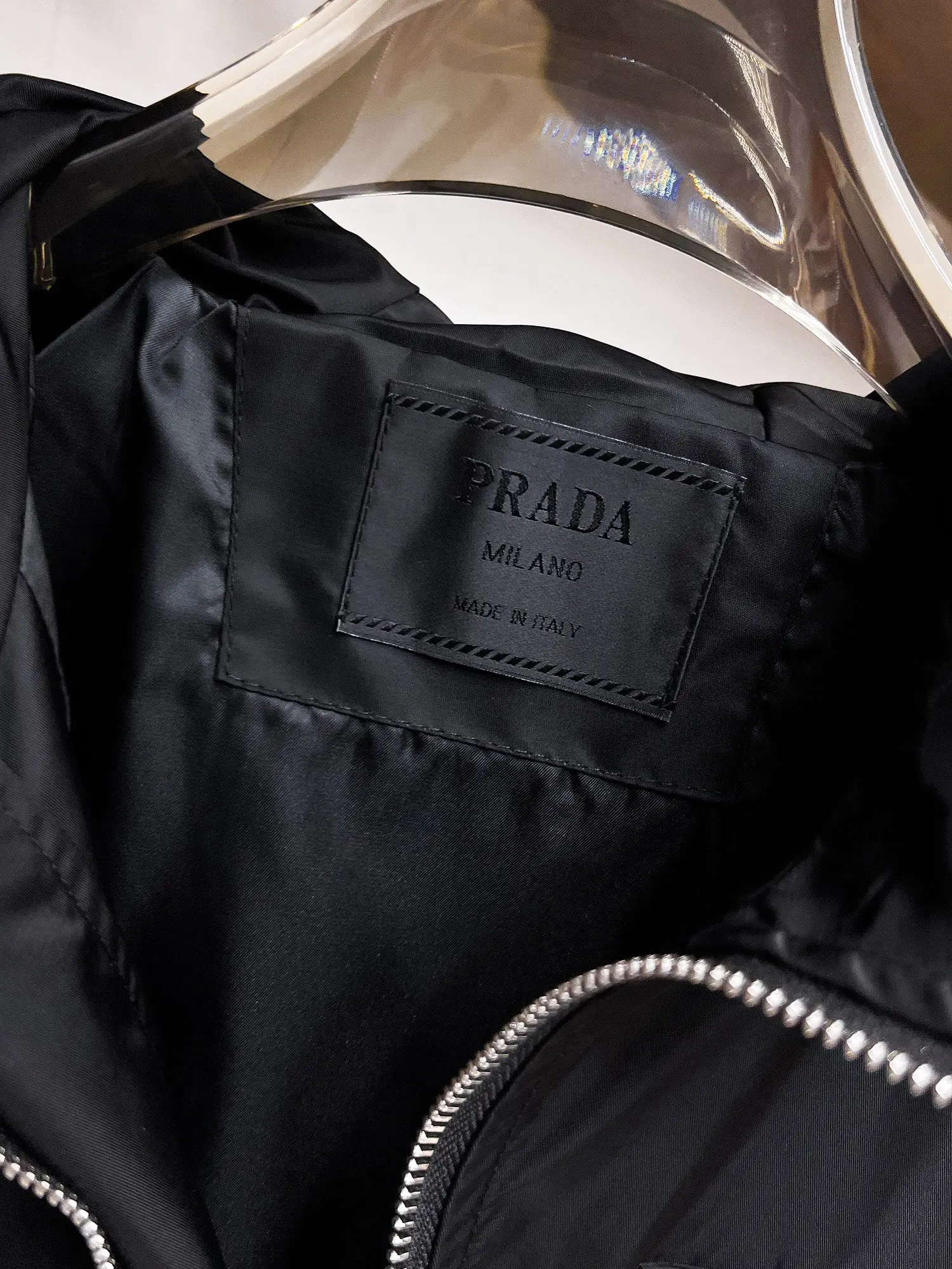 Hooded Nylon Gabardine Jacket D38014711 — view 9