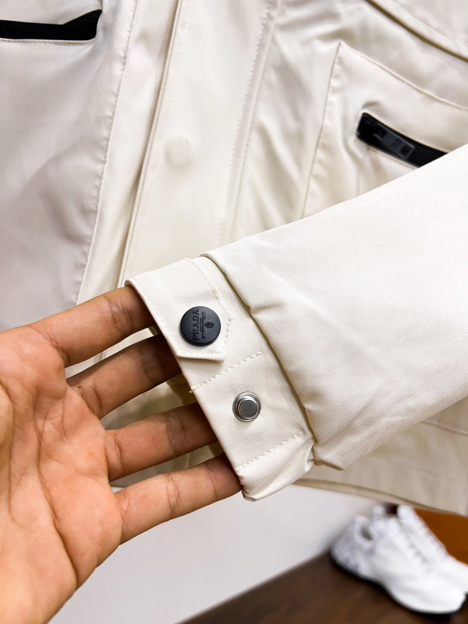 Hooded Technical Shell Jacket D38014715 — view 12