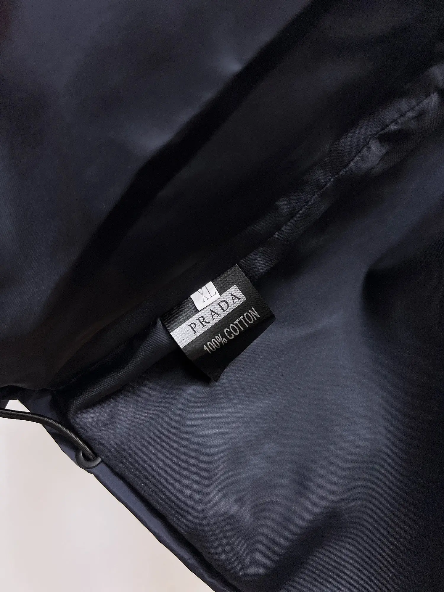 Re-Nylon Hooded Zip-Up Jacket D38014706 — view 10