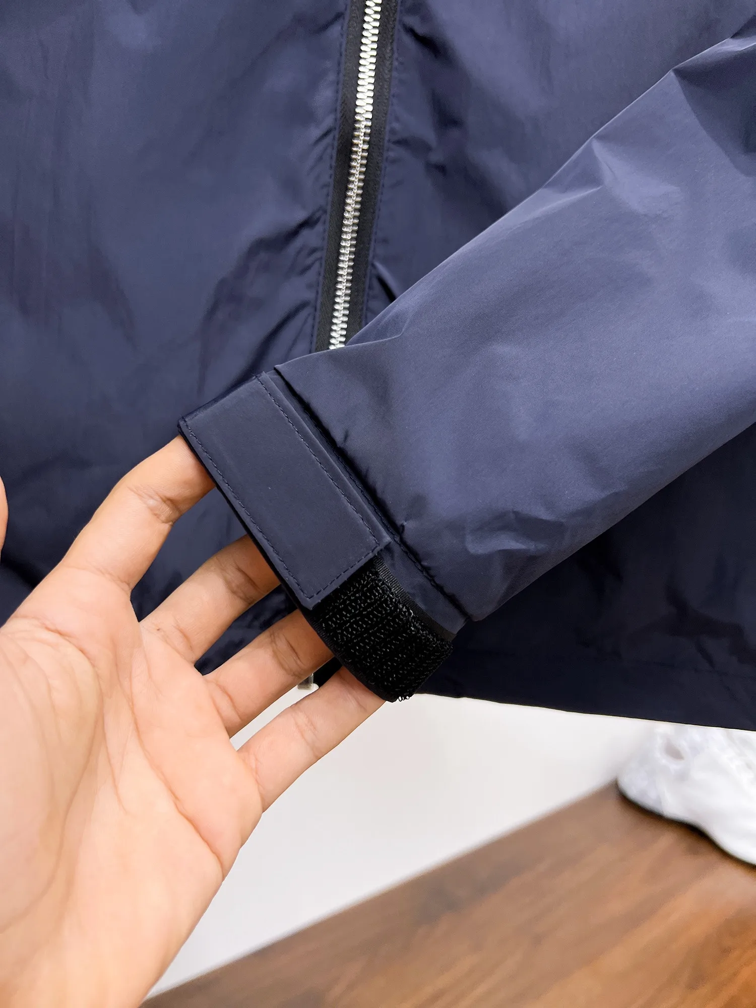 Re-Nylon Hooded Zip-Up Jacket D38014706 — view 12