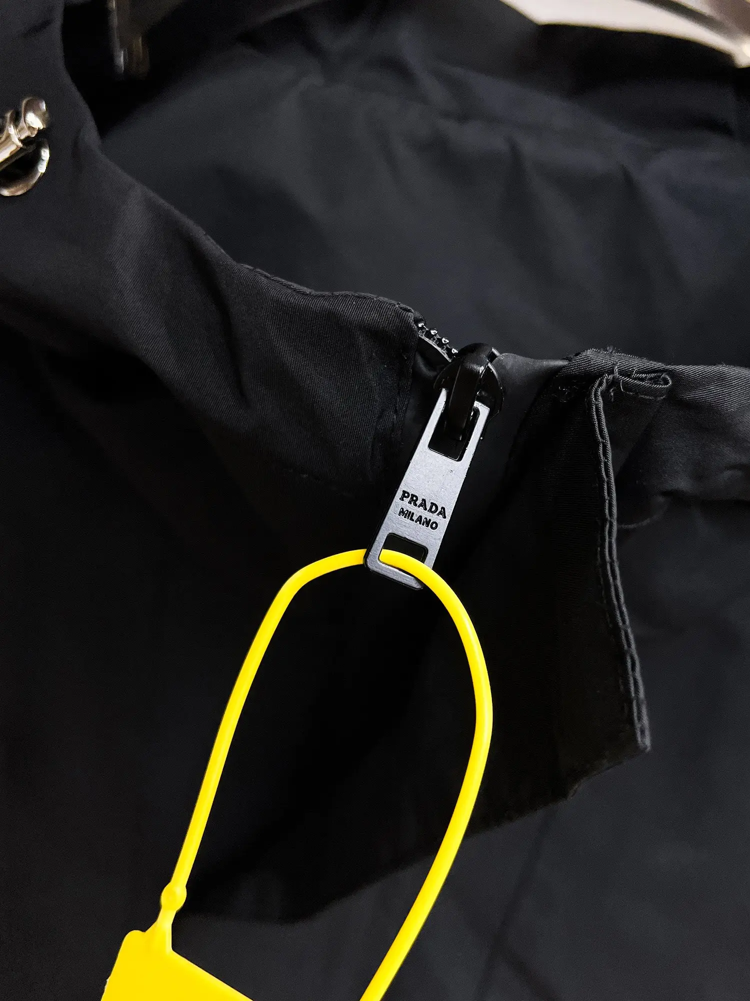 Logo-Appliqué Hooded Field Jacket D38014723 — view 7