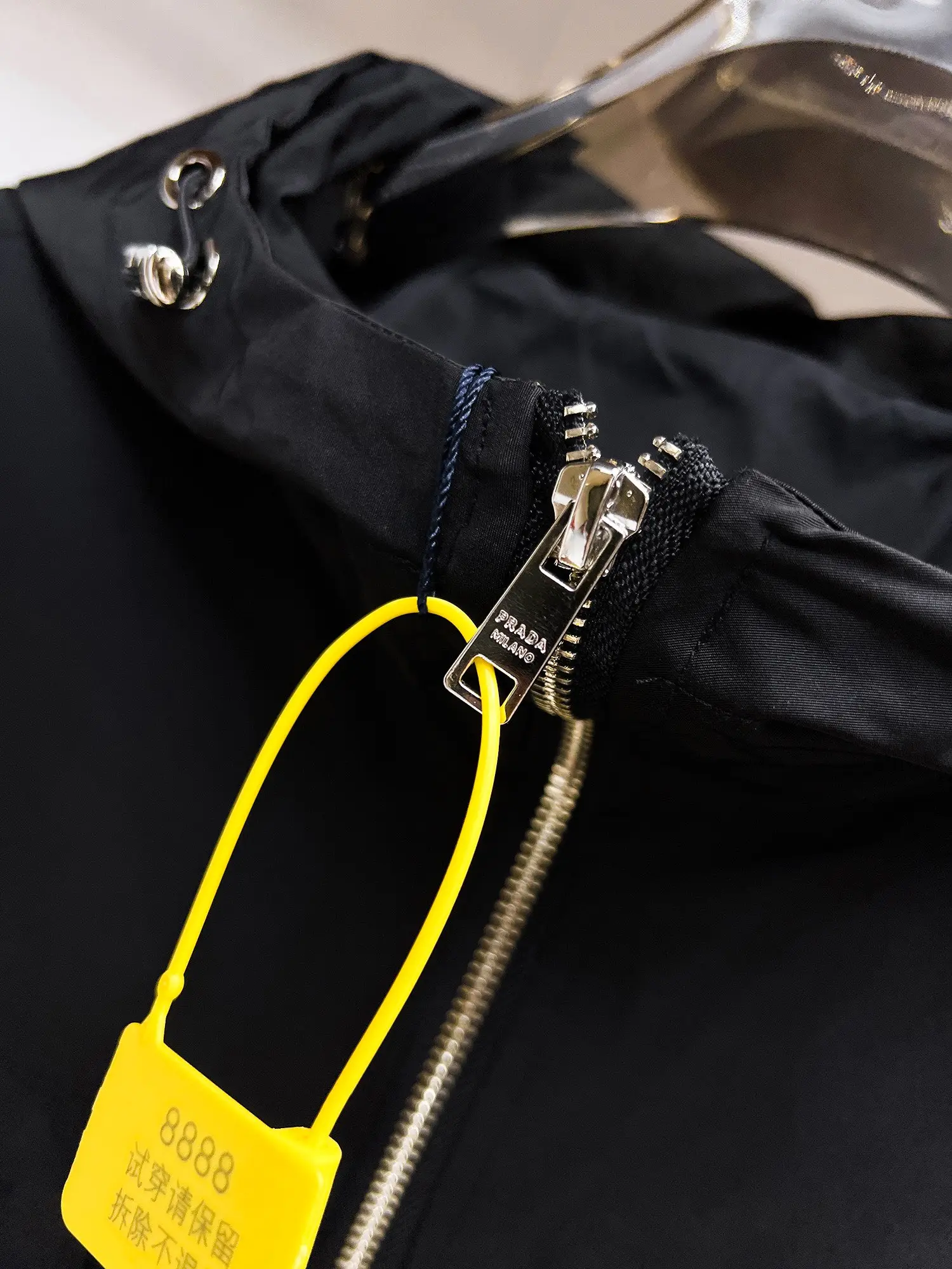 Hooded Utility Jacket with Buckle Pockets D38014727 — view 5