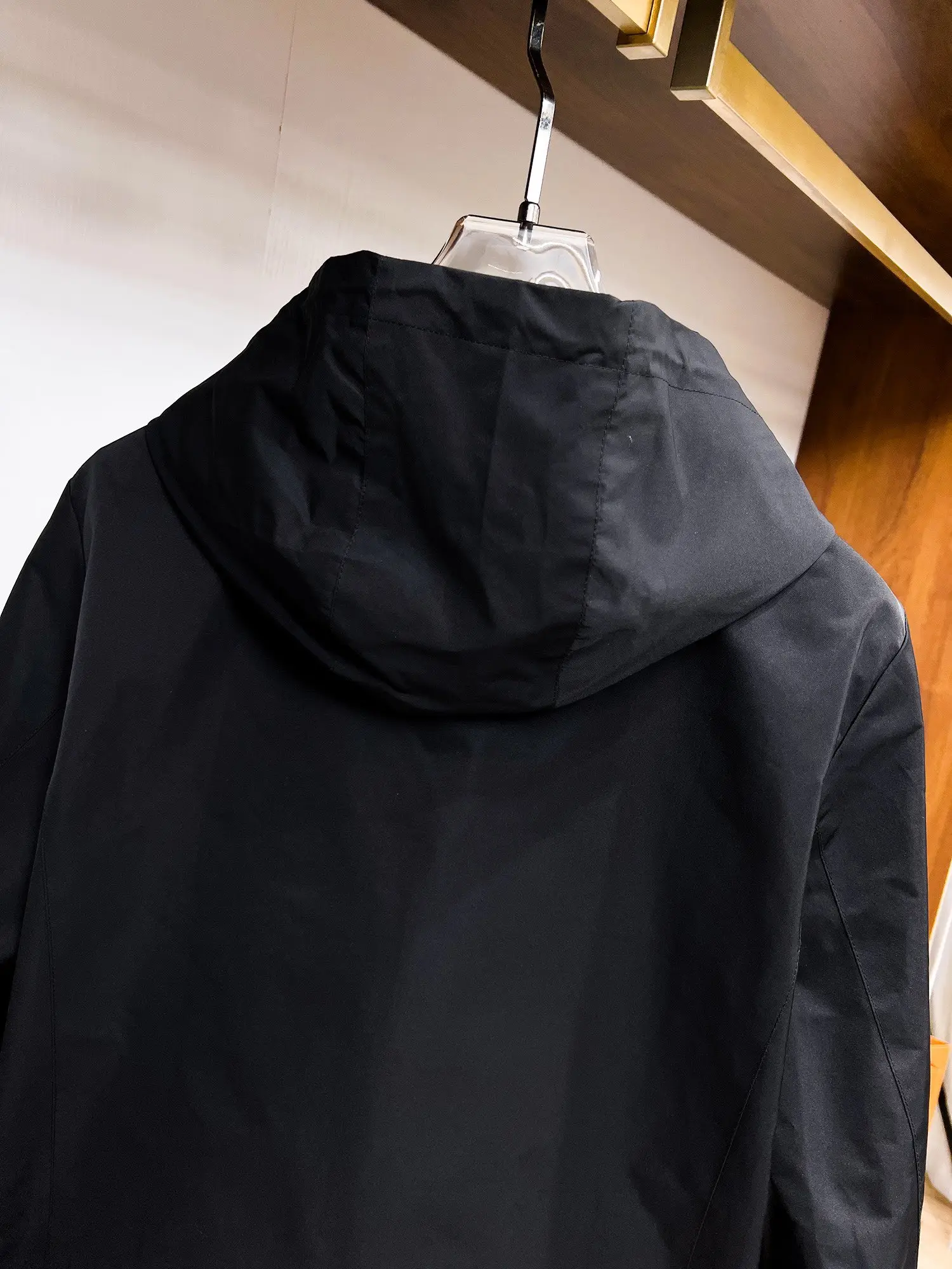 Hooded Utility Jacket with Buckle Pockets D38014727 — view 10