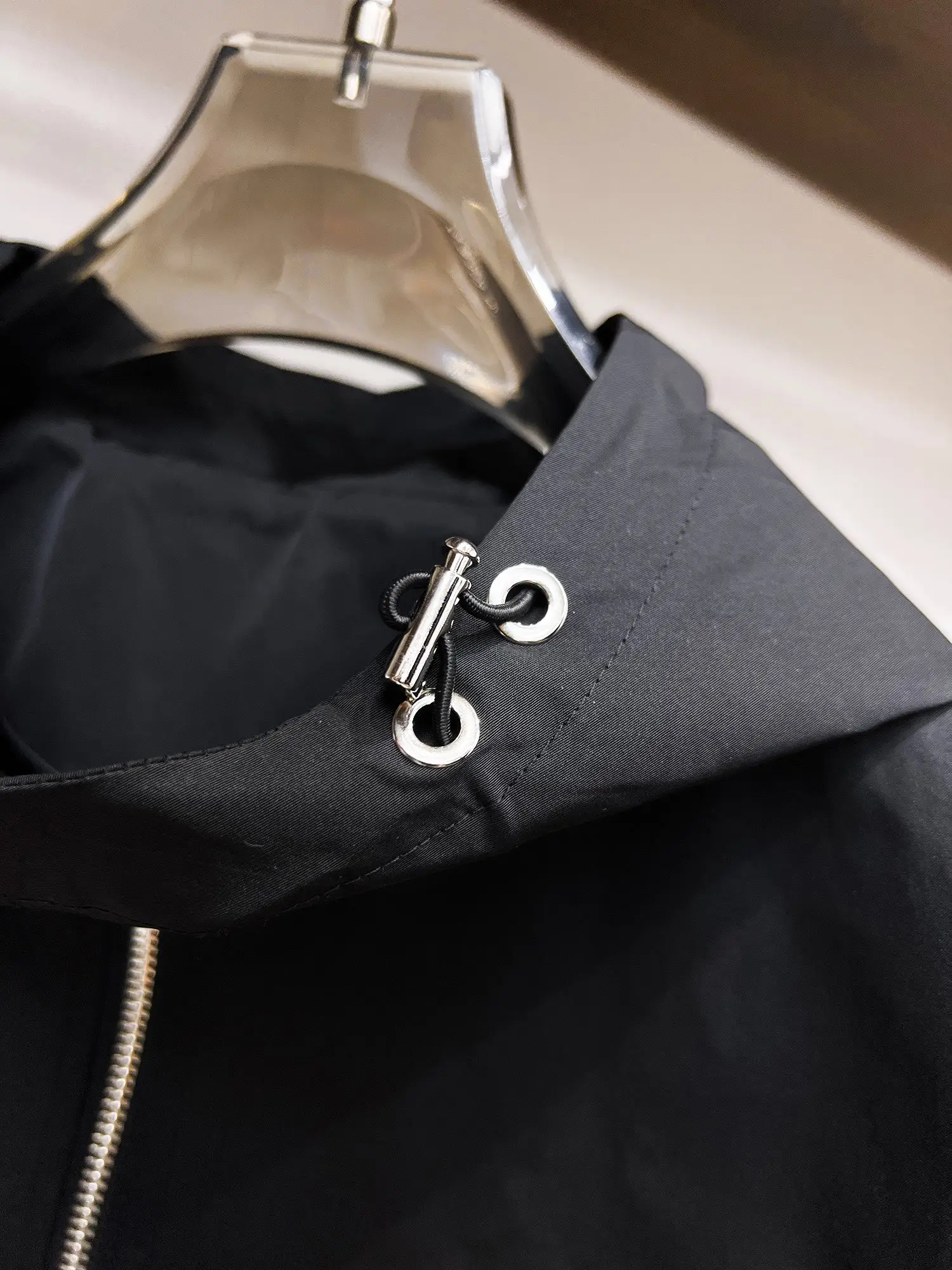 Logo-Appliquéd Hooded Shell Jacket D38014729 — view 8