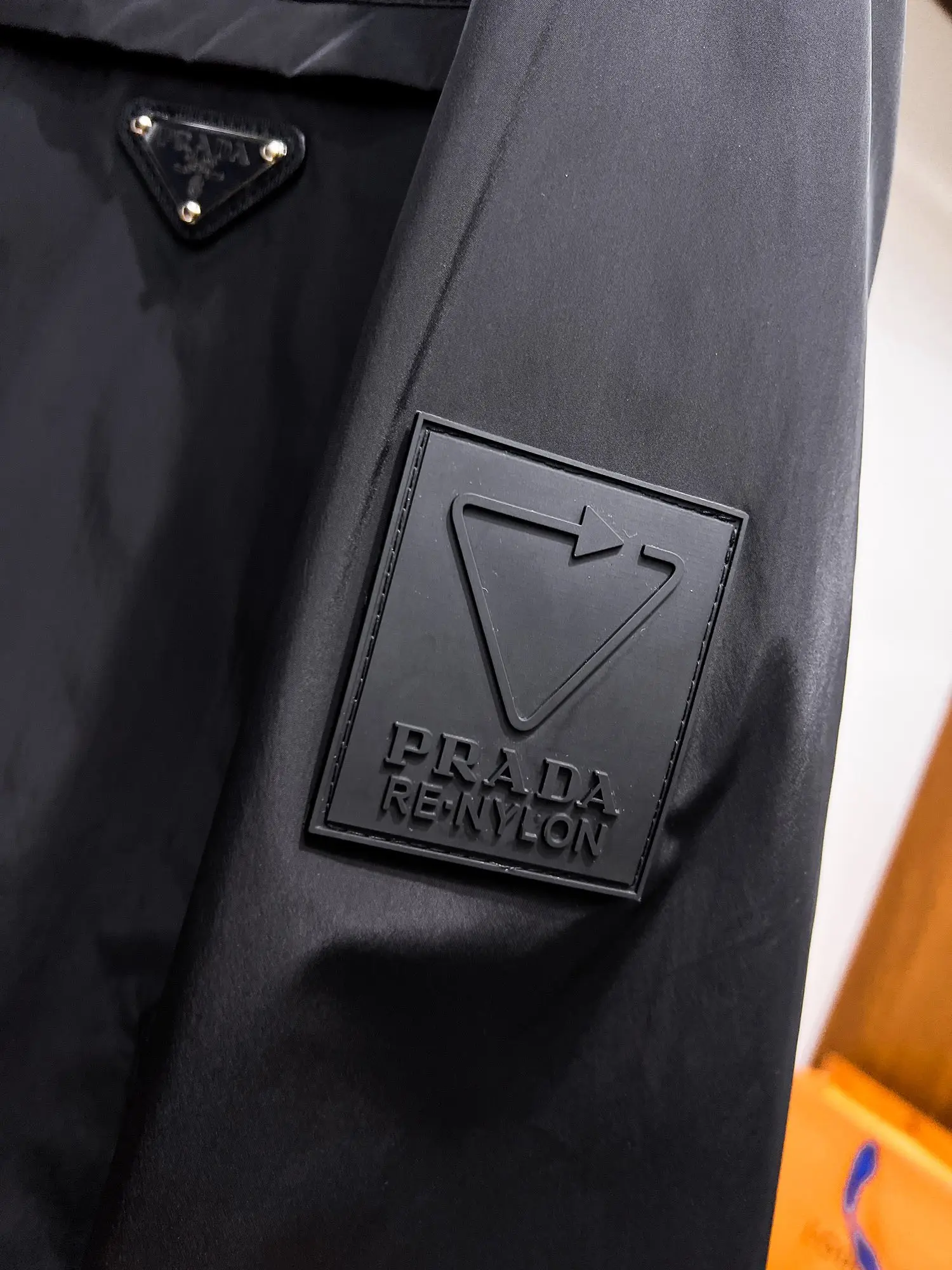 Logo-Appliquéd Hooded Shell Jacket D38014705 — view 5