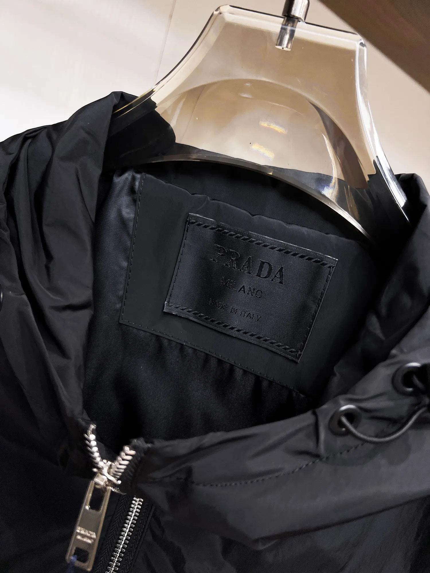 Logo-Appliquéd Hooded Shell Jacket D38014705 — view 8
