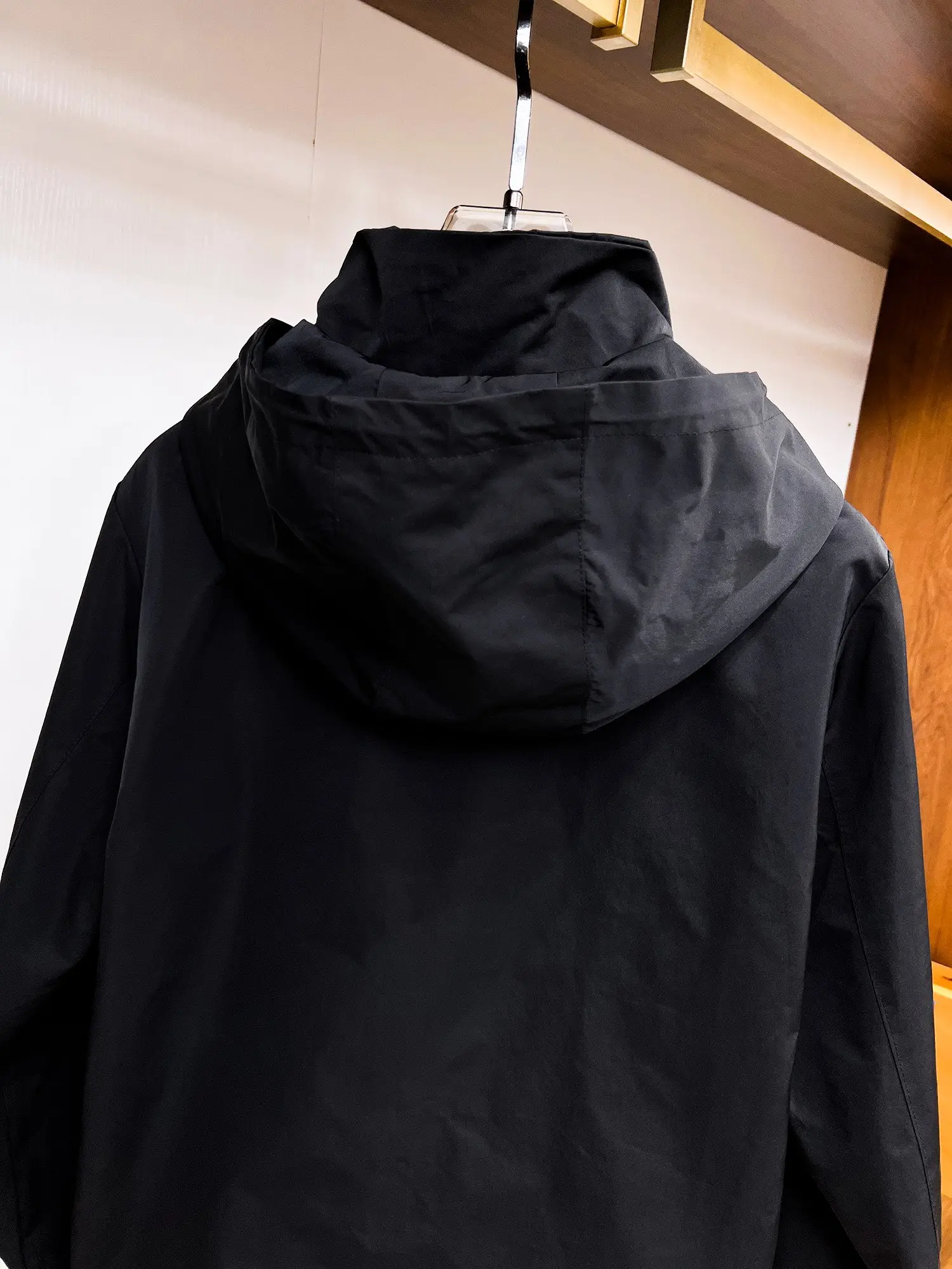 Logo-Appliquéd Hooded Field Jacket D38014730 — view 11