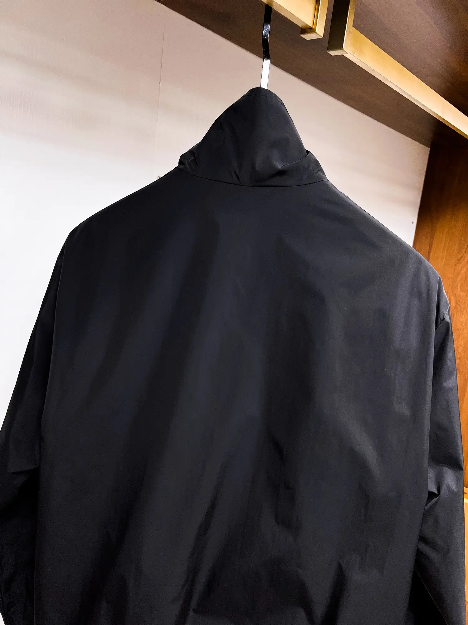Logo-Print Technical Shell Jacket D38014721 — view 12