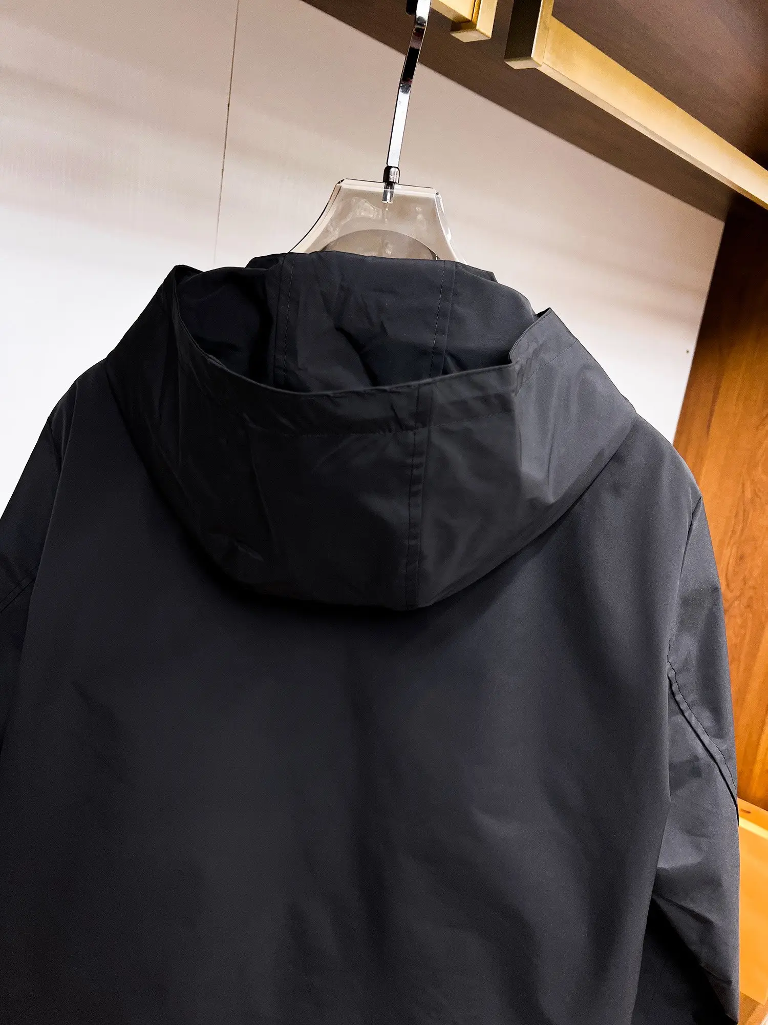 Logo-Appliquéd Hooded Field Jacket D38014716 — view 12