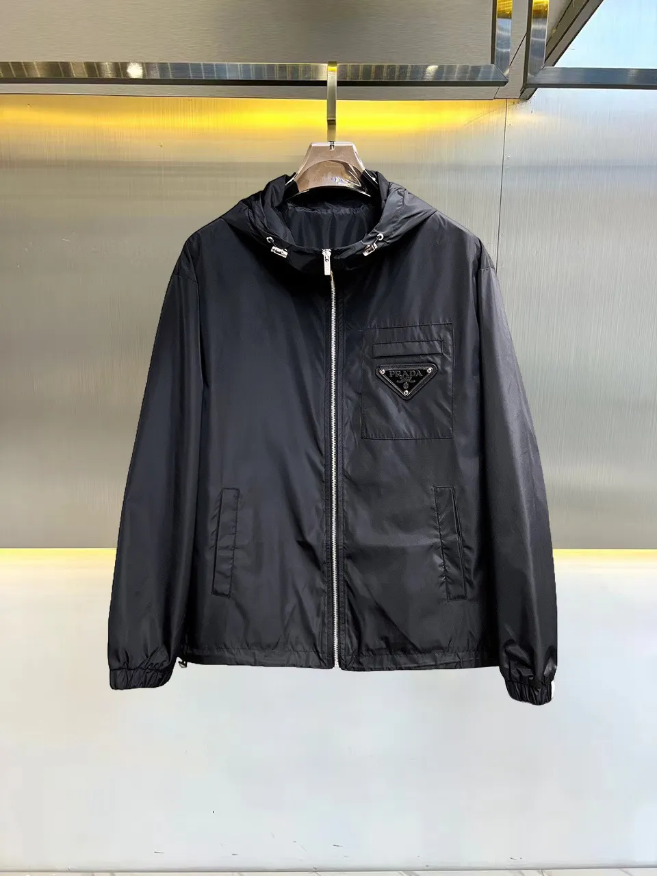 Logo-Appliquéd Hooded Shell Jacket D38014725