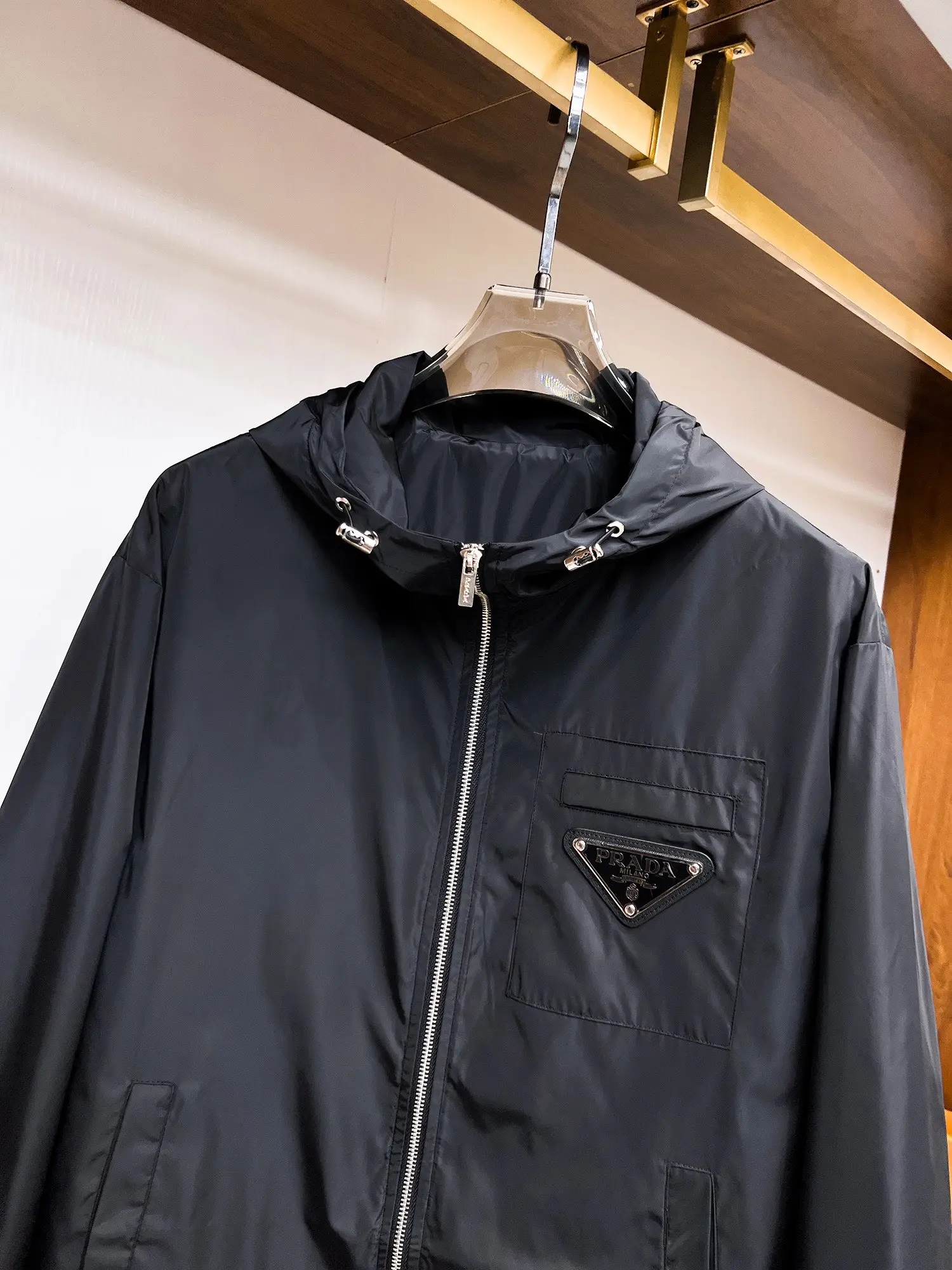 Logo-Appliquéd Hooded Shell Jacket D38014725 — view 4