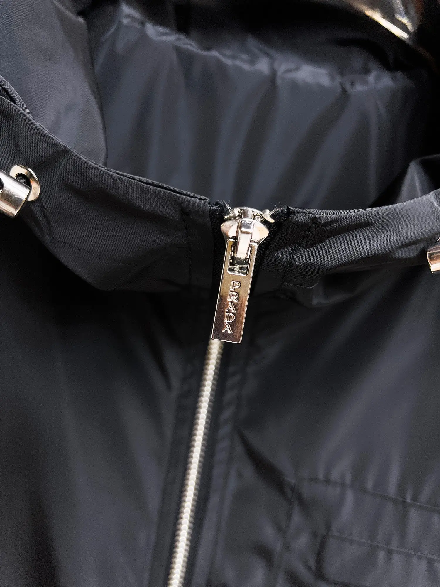 Logo-Appliquéd Hooded Shell Jacket D38014725 — view 6