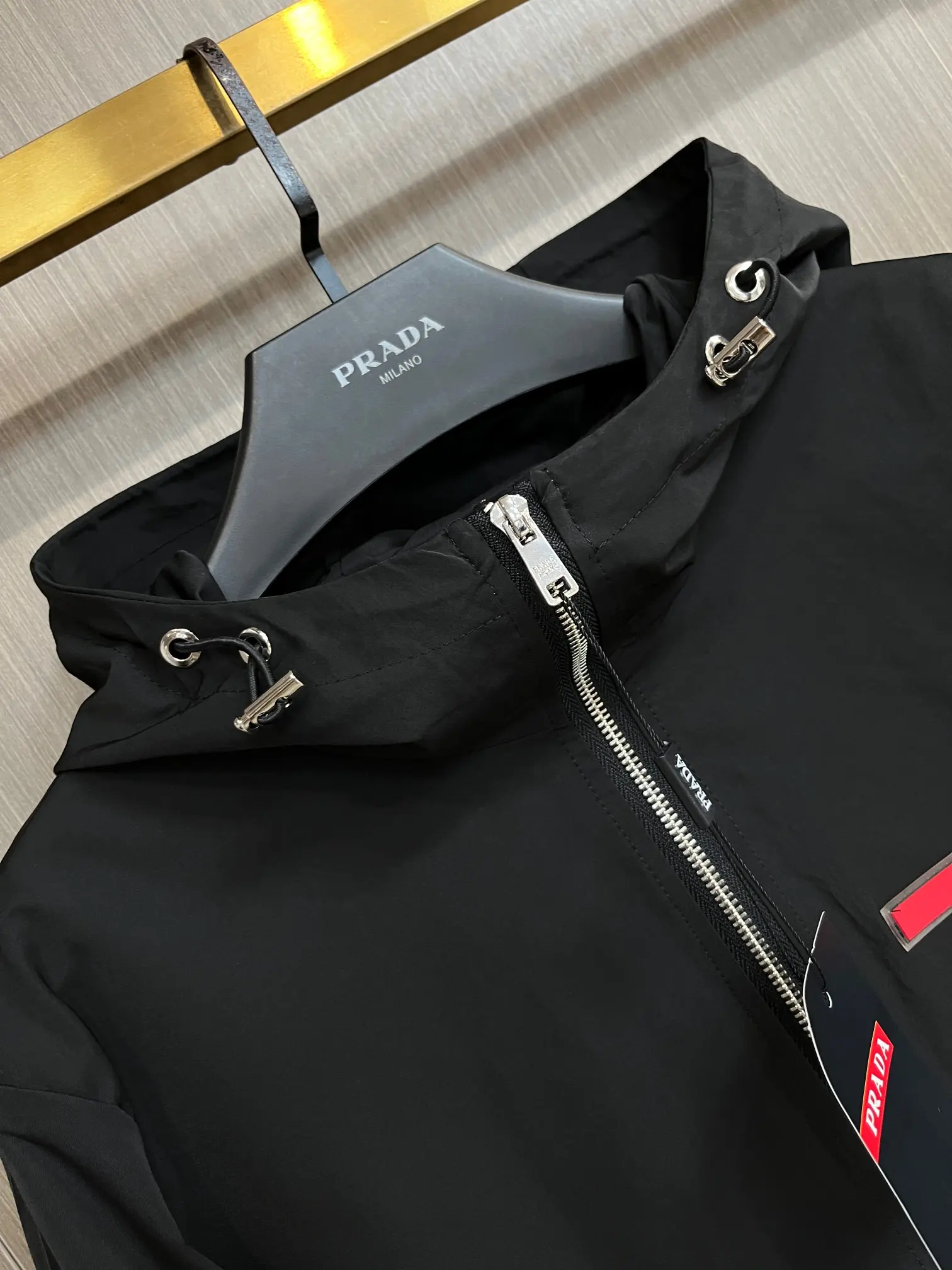 Logo-Patch Hooded Shell Jacket D38014288 — view 3