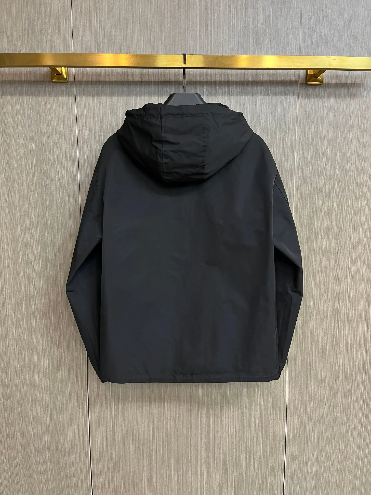 Logo-Appliqué Hooded Shell Jacket D38014283 — view 2