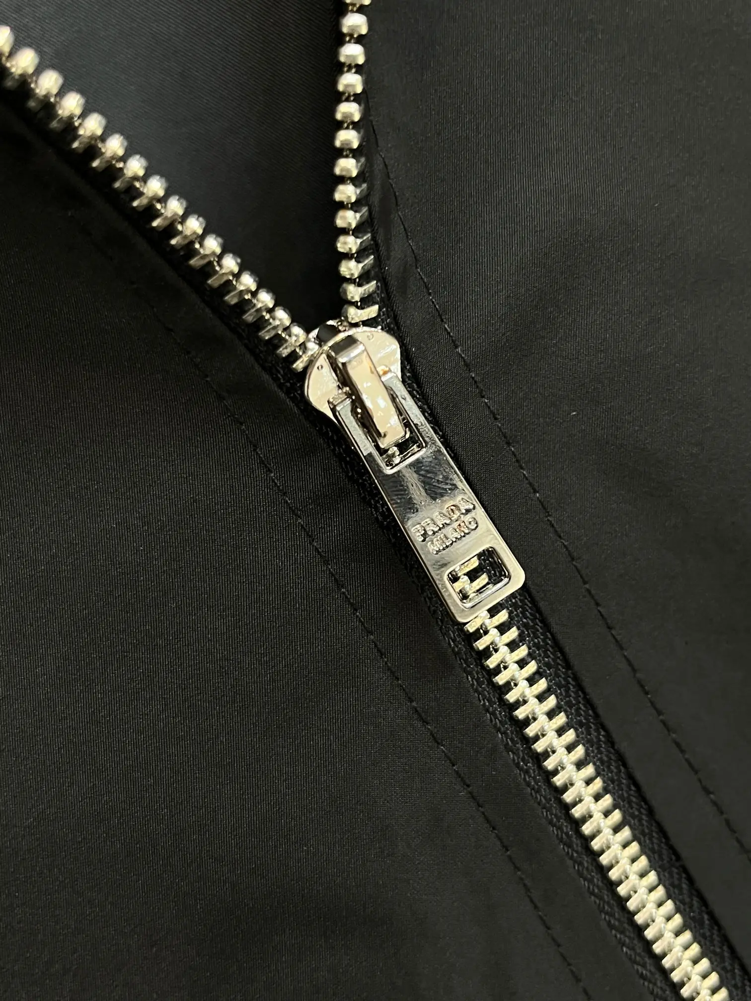 Logo-Appliqué Hooded Shell Jacket D38014283 — view 6