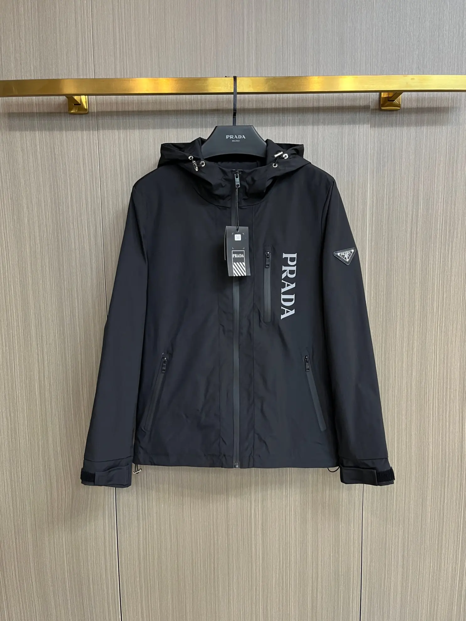 Logo-Print Hooded Shell Jacket D38014282