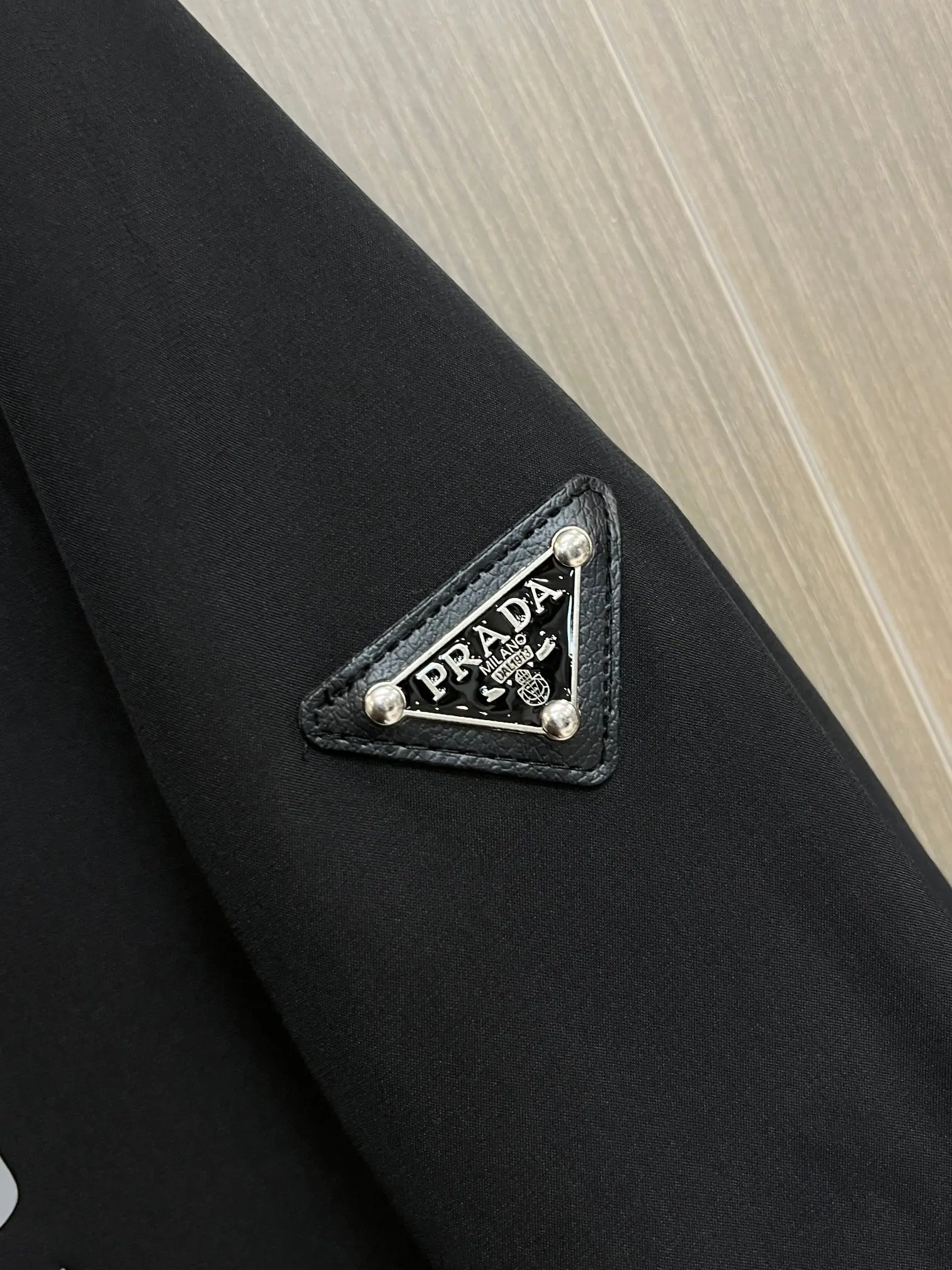Logo-Print Hooded Shell Jacket D38014282 — view 8