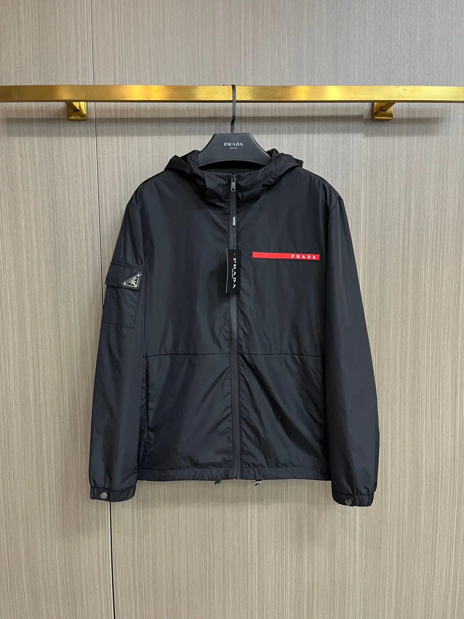 Logo-Appliquéd Hooded Shell Jacket D38014299